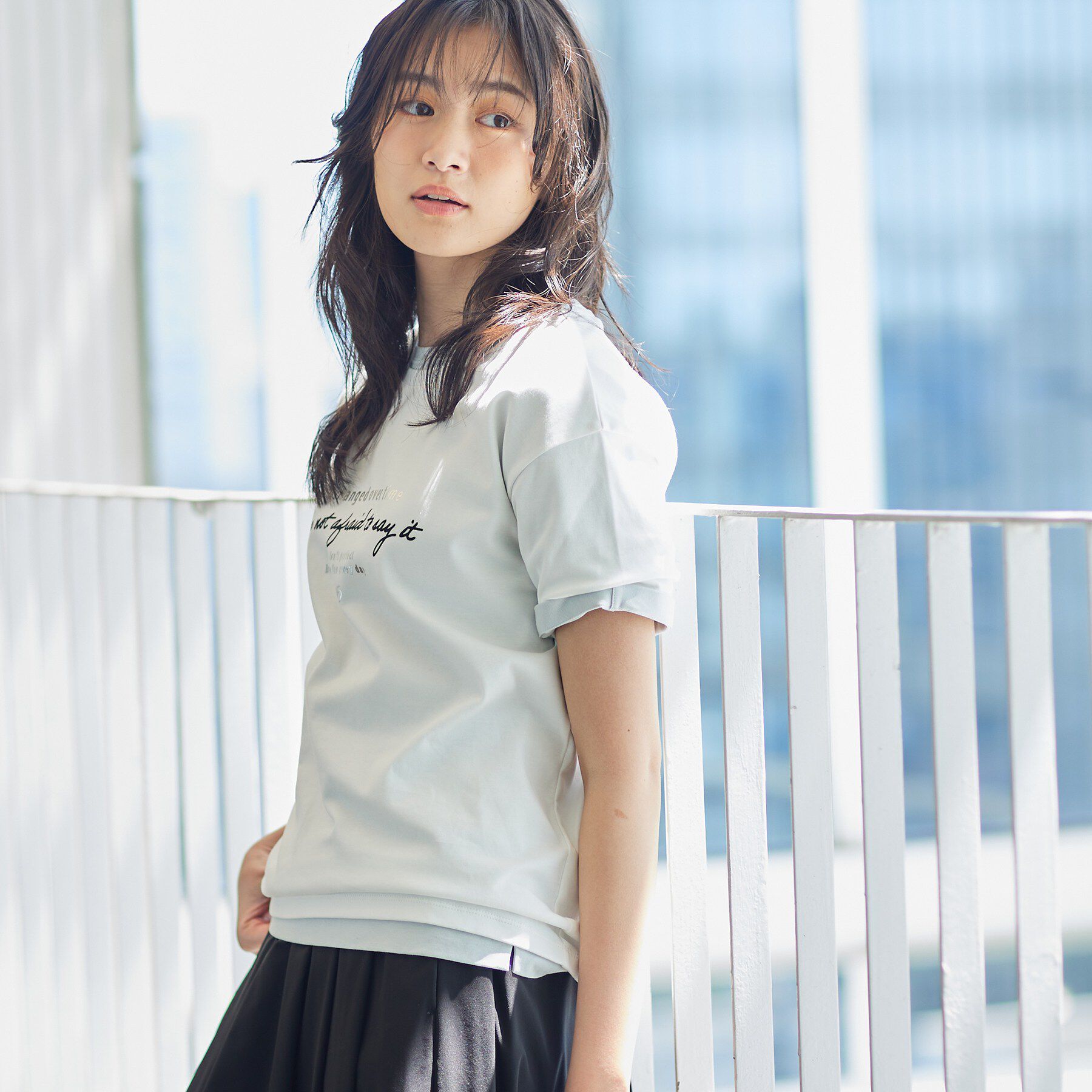 INDIVI「【UVケア／選べるグラフィック】スムースジャージTシャツ」|Tシャツ・カットソー|ホワイト(601)