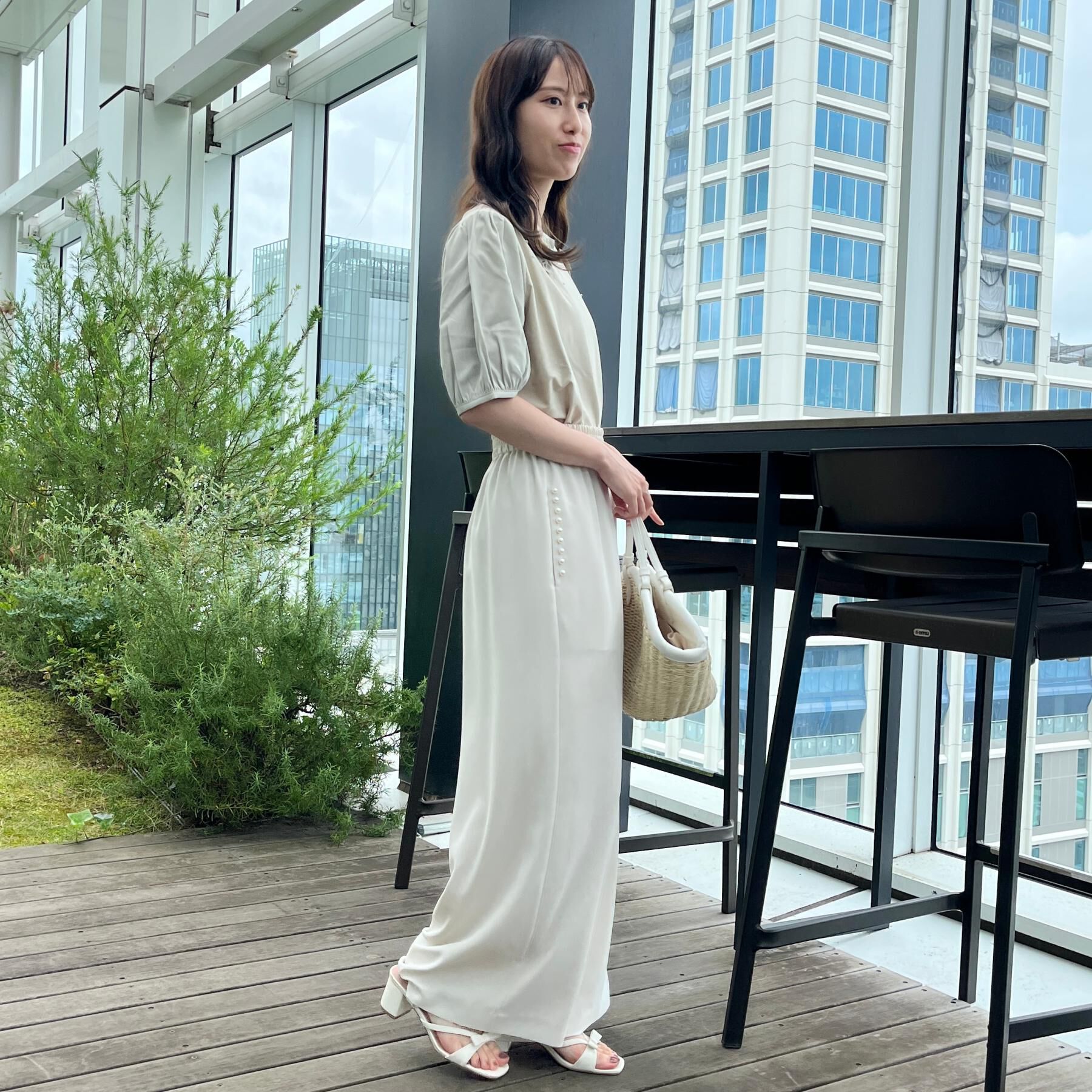 Couture broach「【接触冷感・UVカット】シフォンフラワーエンブロドッキングカットソー」|Tシャツ・カットソー|