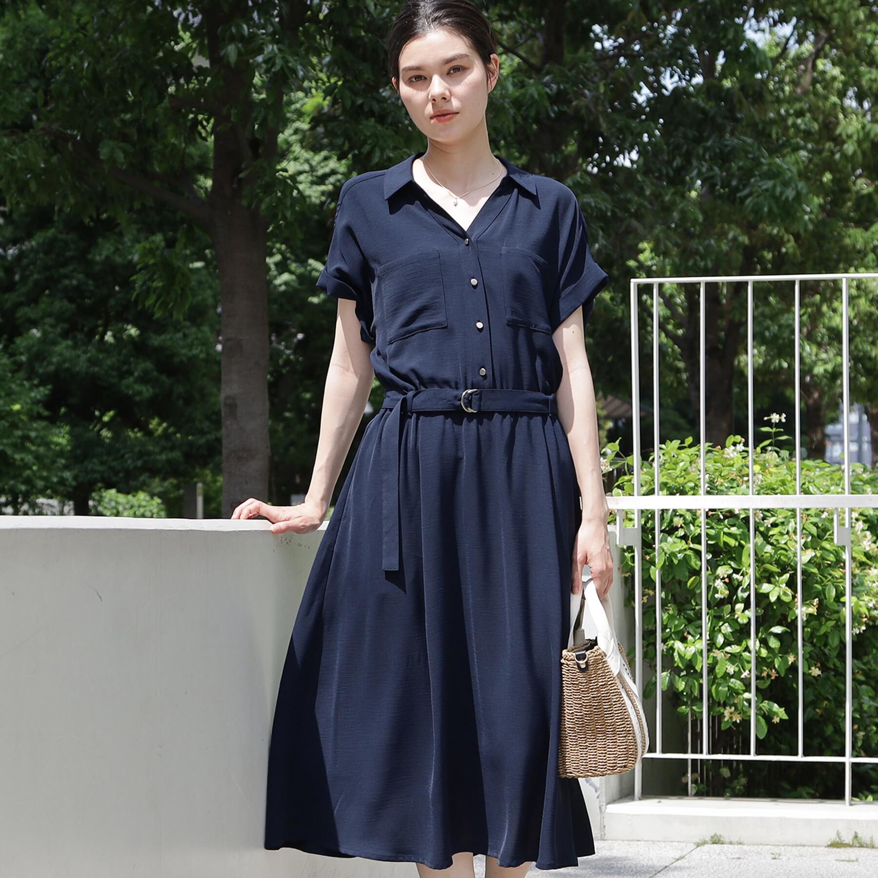 THE SHOP TK「【S-XL/ひんやり/防しわ】欲しいが詰まった 上品フィット＆フレアワンピース」|ワンピース|ネイビー(094)