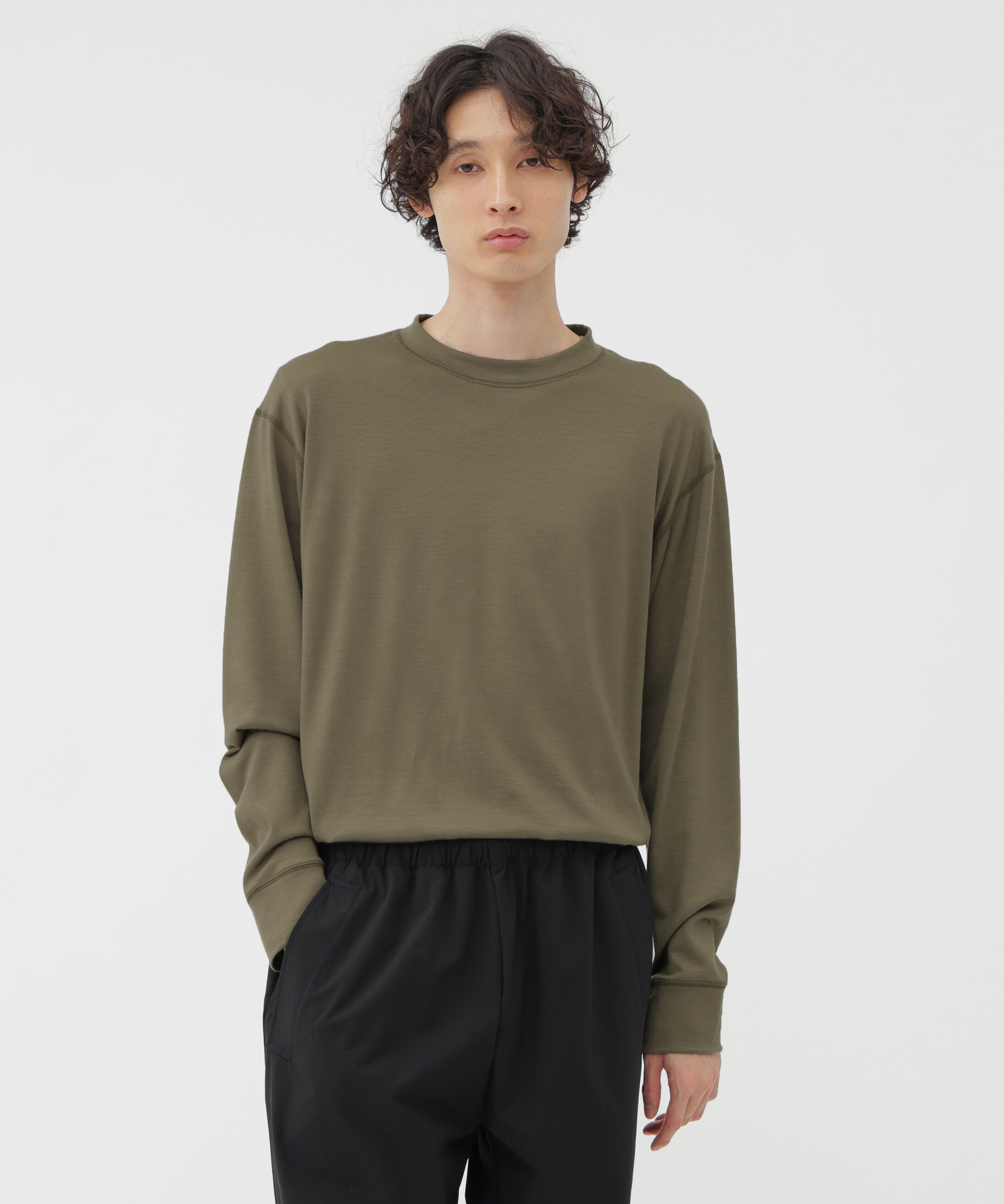 MARGARET HOWELL「FINEGAUGE WASHABLE WOOL JERSEY TOP」|Tシャツ・カットソー|KHAKI