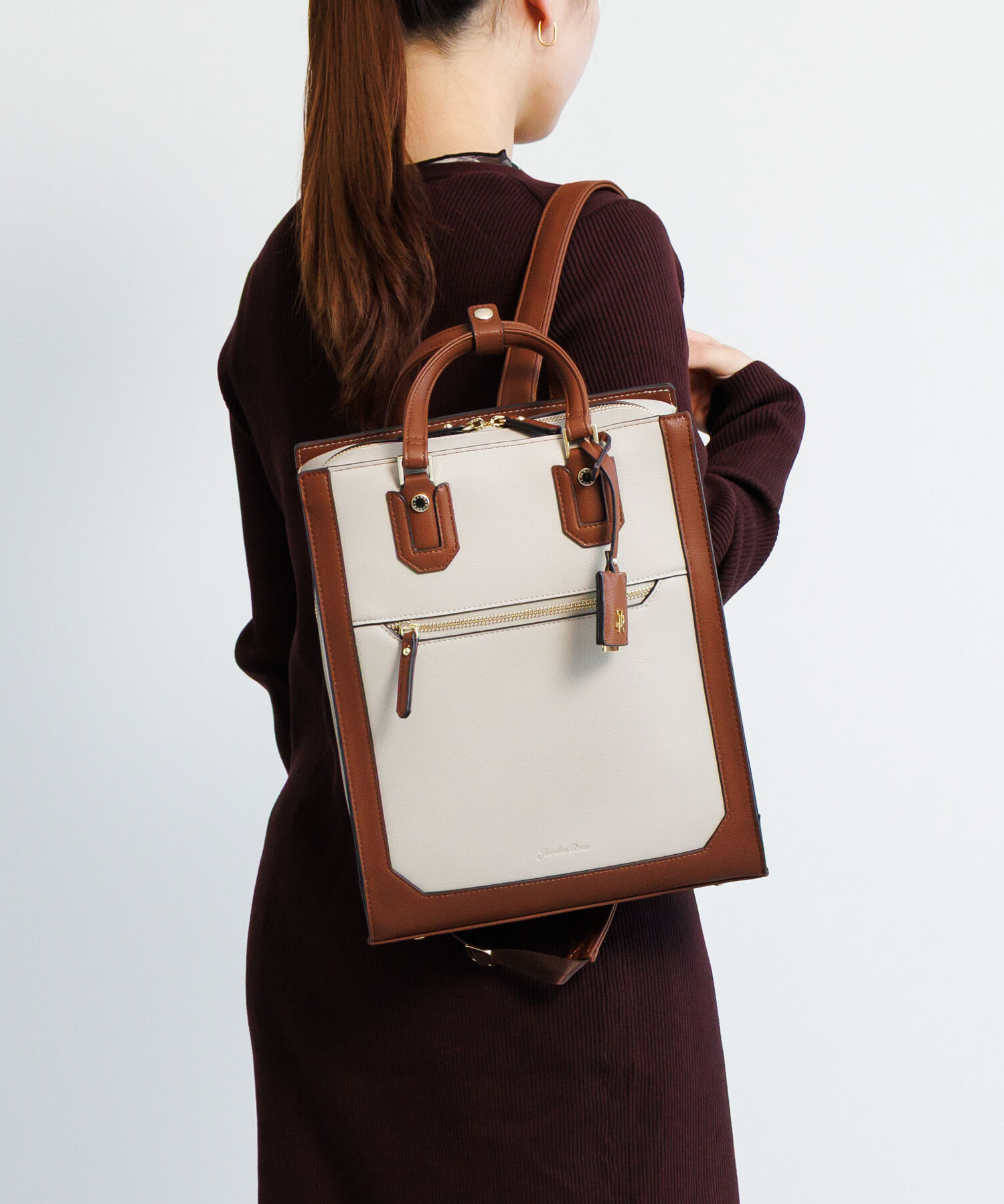 Jewelna Rose「リュックサック きれいめ スクエア Jewelna Rose アリゼ リュック A4サイズ 16301」|リュック|ベージュ
