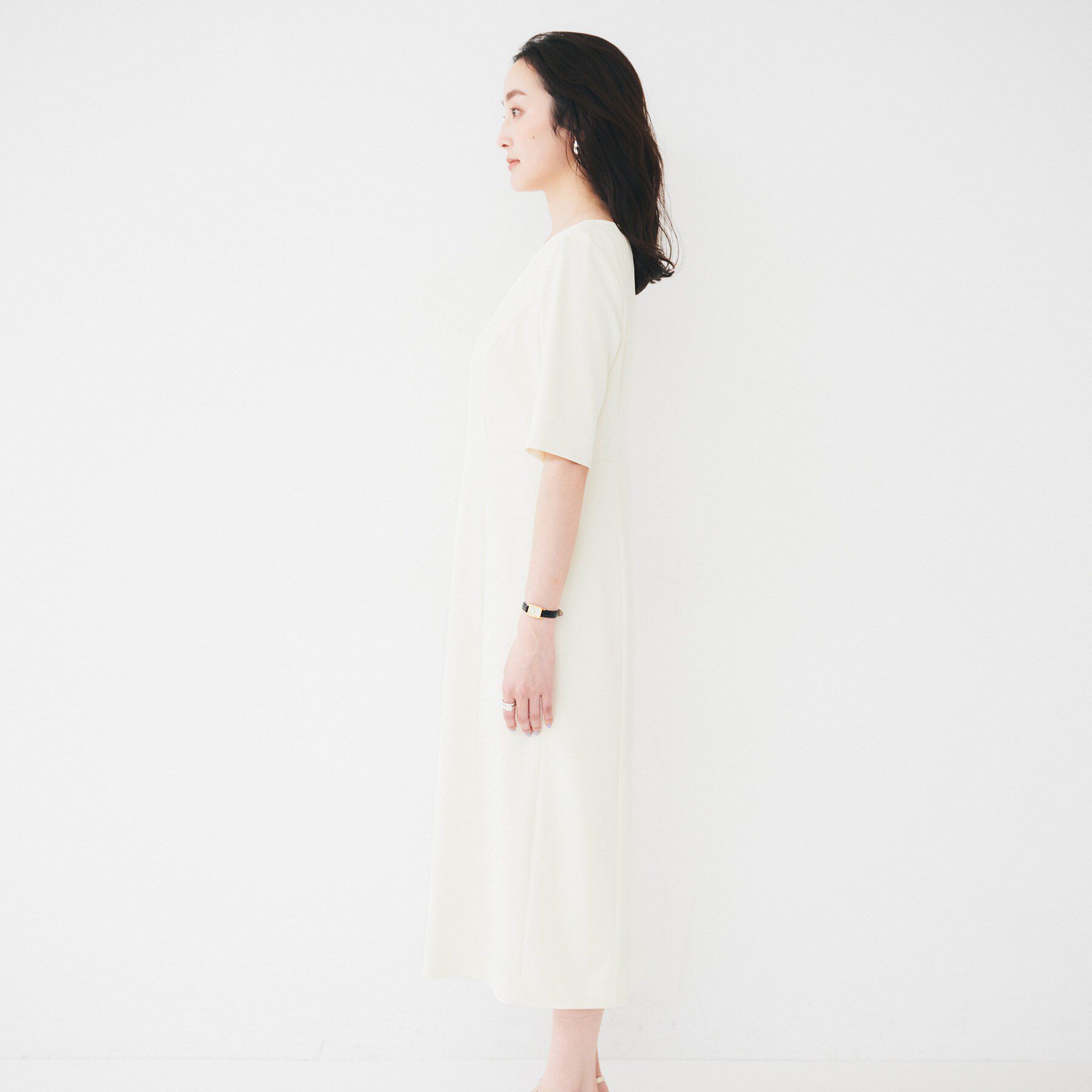 UNTITLED「【きれいめ/上品/夏ワンピ】アシメネックワンピース」|ワンピース|