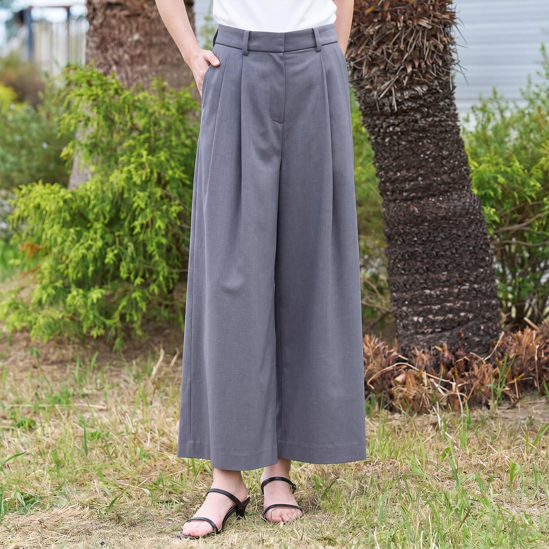 DRESSTERIOR「【接触冷感】イージーケアー クールタッチ ワイドパンツ」|その他|チャコールグレー(0