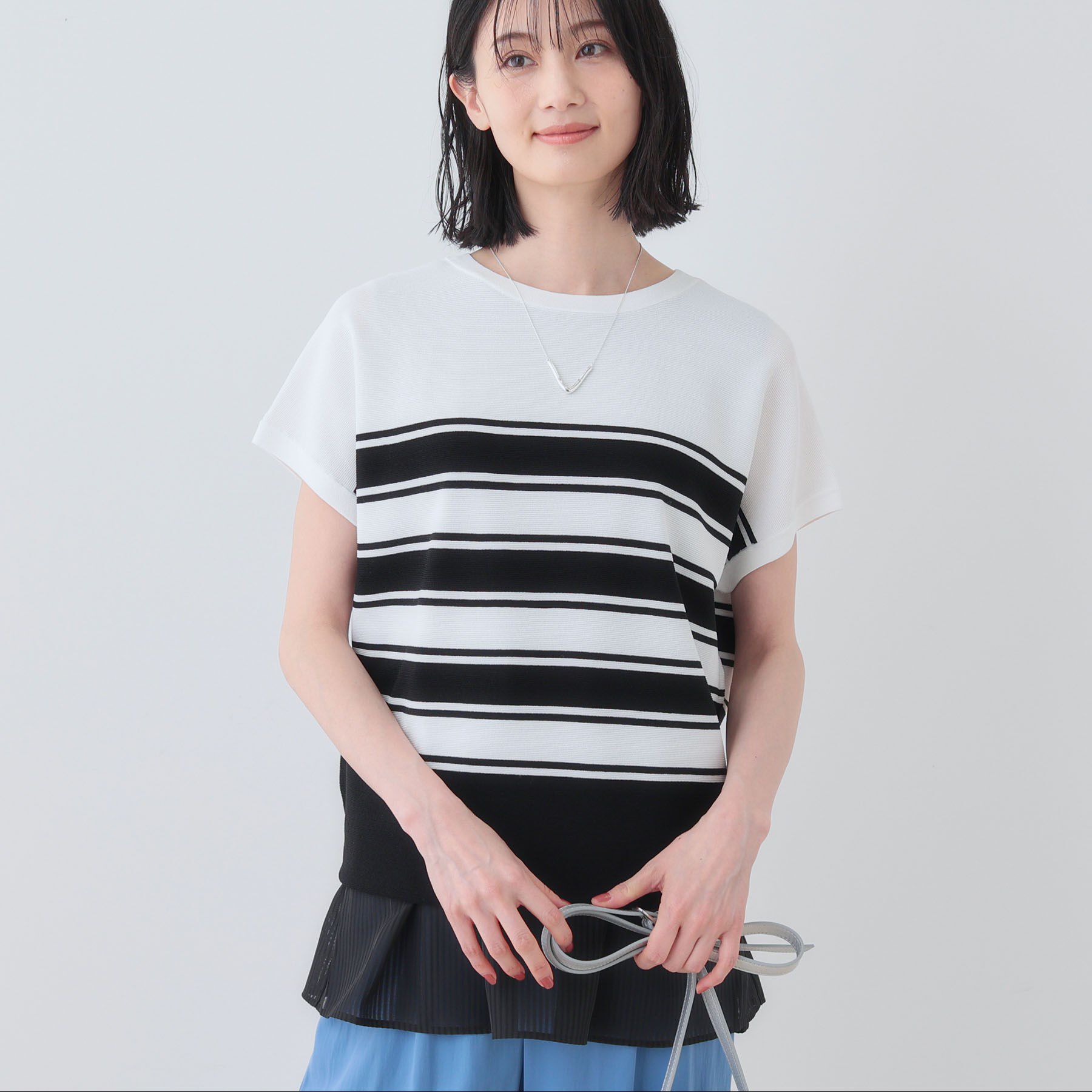 INDIVI「新色登場！【洗える／清涼感】レーヨンストレッチ フレンチスリーブニット」|ニット・セーター|