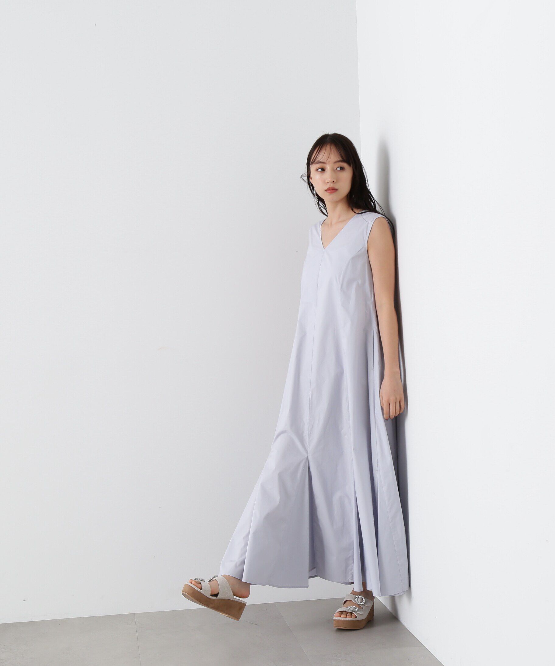  「カラーマキシワンピース　WEB限定カラー：ブルー」|ワンピース|