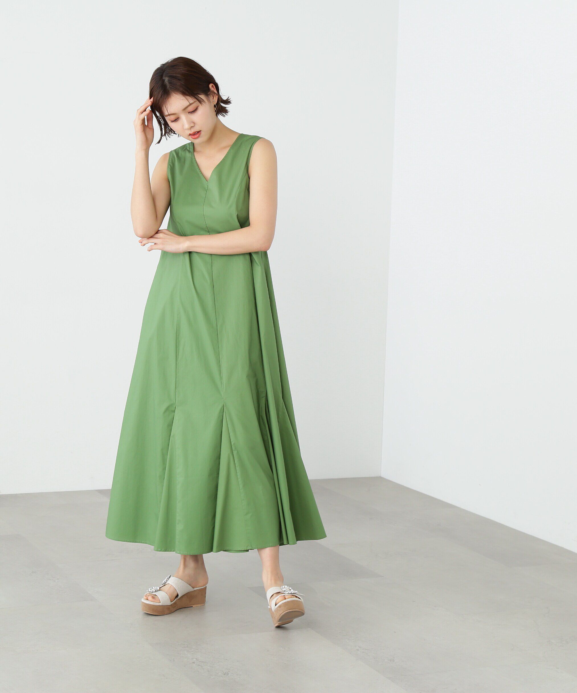  「カラーマキシワンピース　WEB限定カラー：ブルー」|ワンピース|