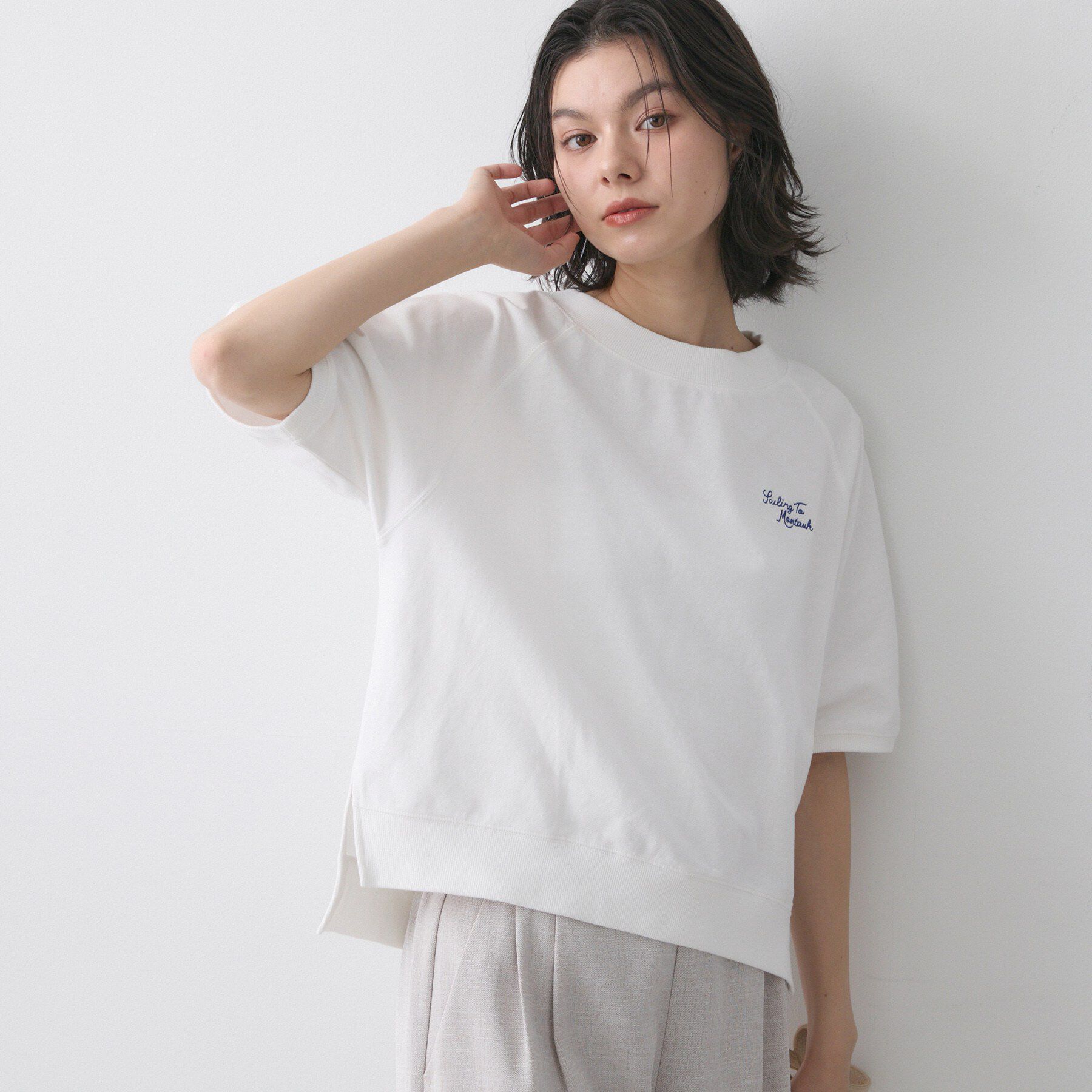 Dessin「【洗える】ミニ裏毛刺繍ロゴプルオーバー」|Tシャツ・カットソー|ホワイト(002)