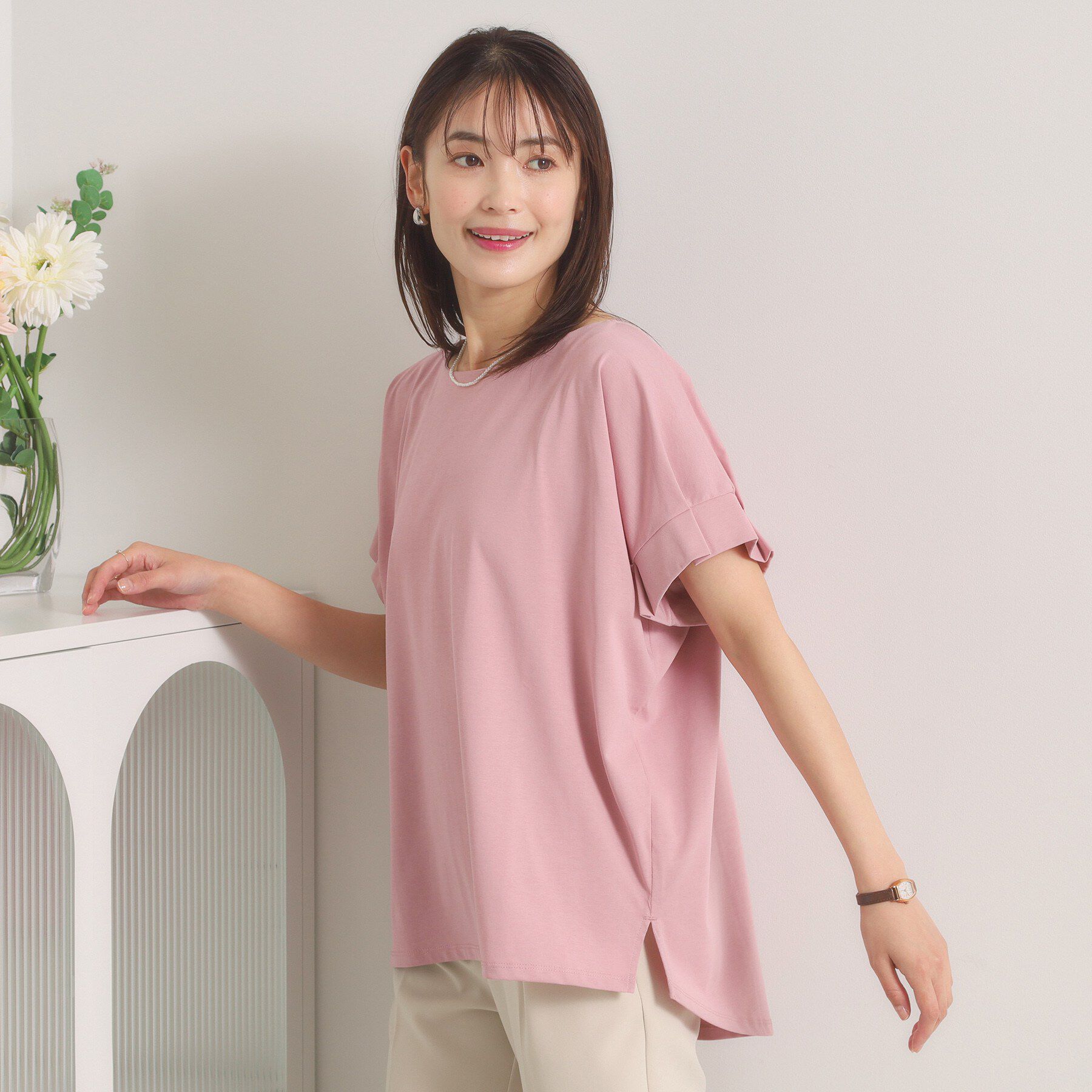 ITS&rsquo;DEMO「【汗染み防止／冷感／UV】袖口タックトップス」|Tシャツ・カットソー|