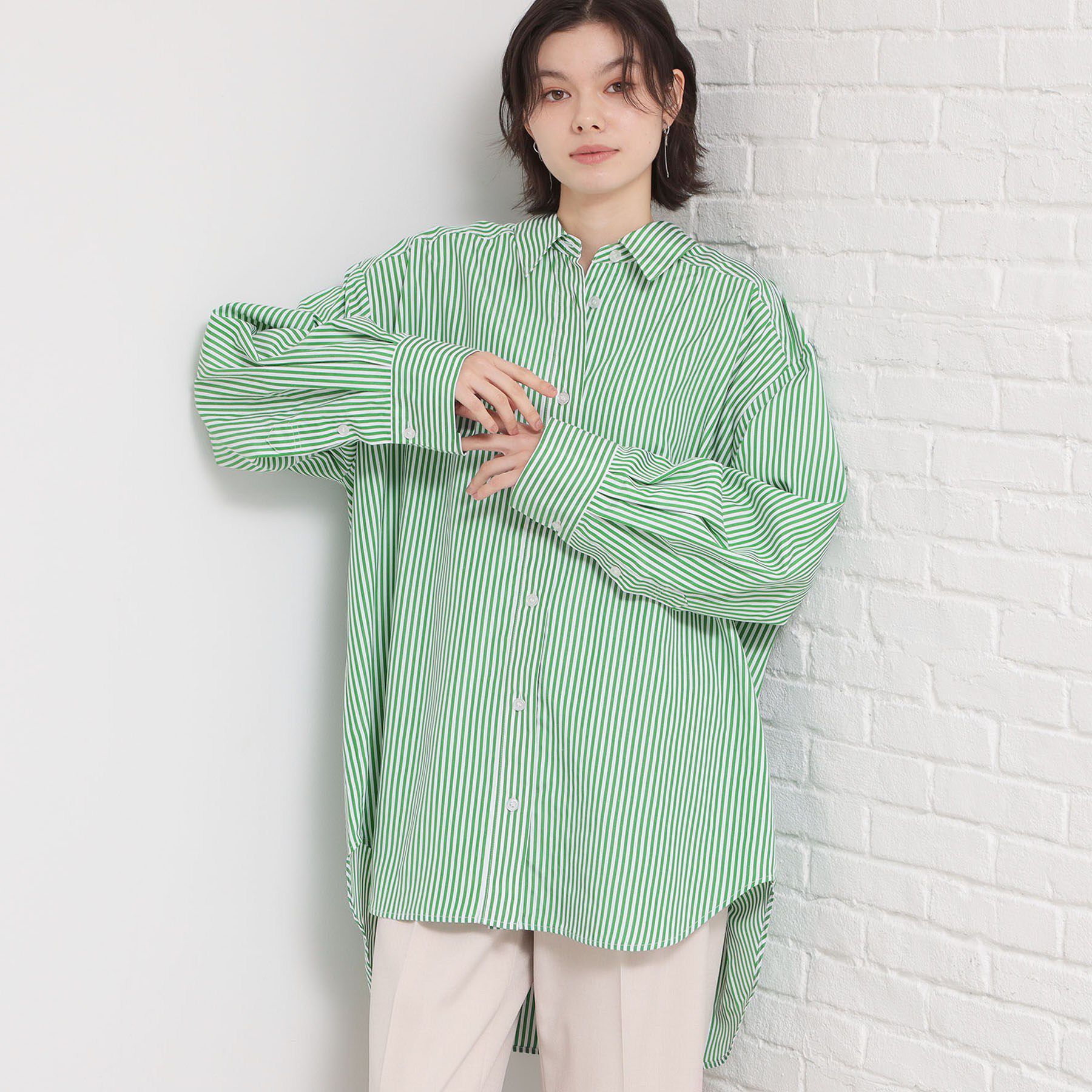 THE SHOP TK「ゆったりシルエットで体型カバー ロングシャツ」|シャツ・ブラウス|グリーン(323)