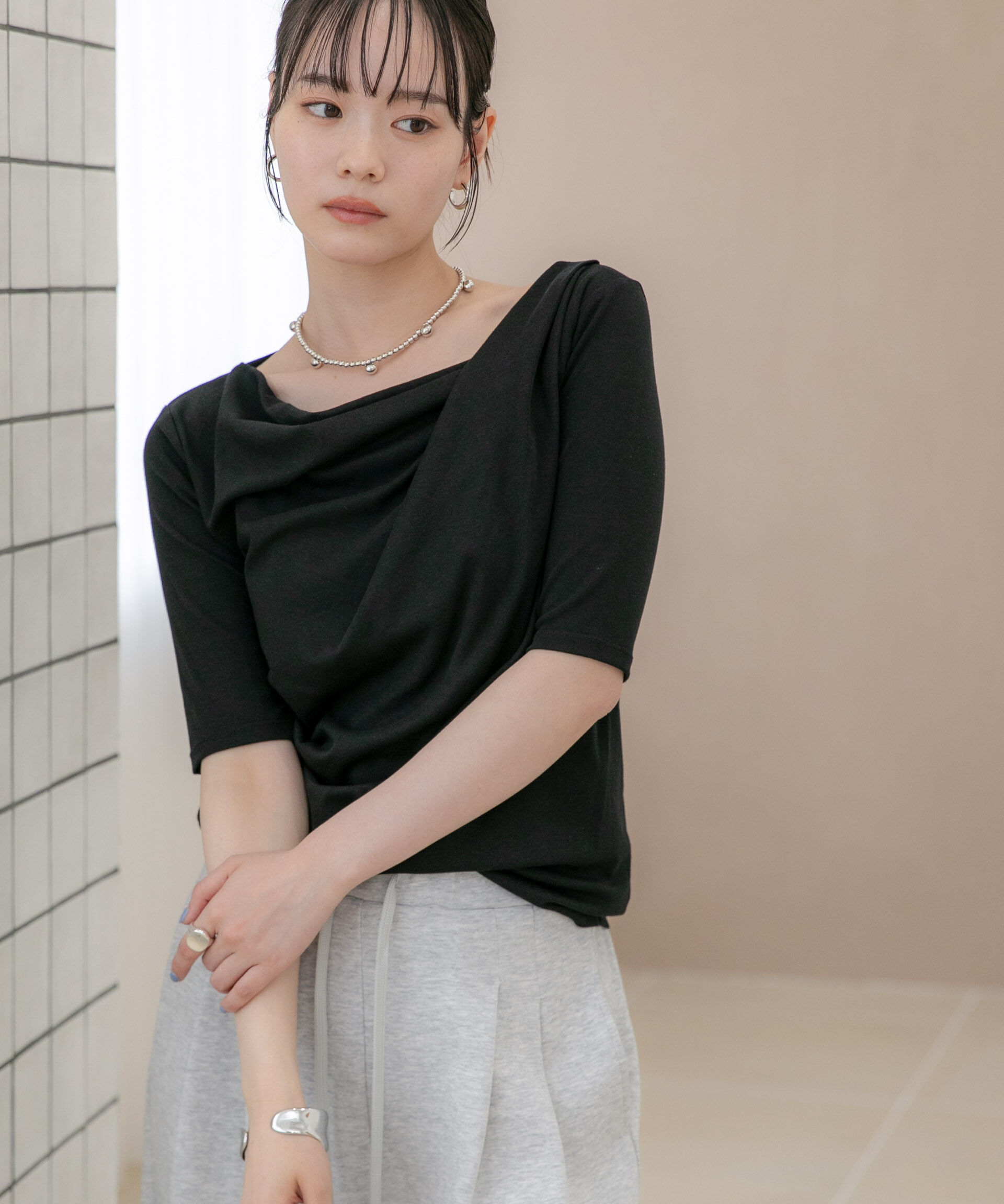 NANO universe「WEB限定/タックアシメフライスカットデザイントップス」|Tシャツ・カットソー|ブラック