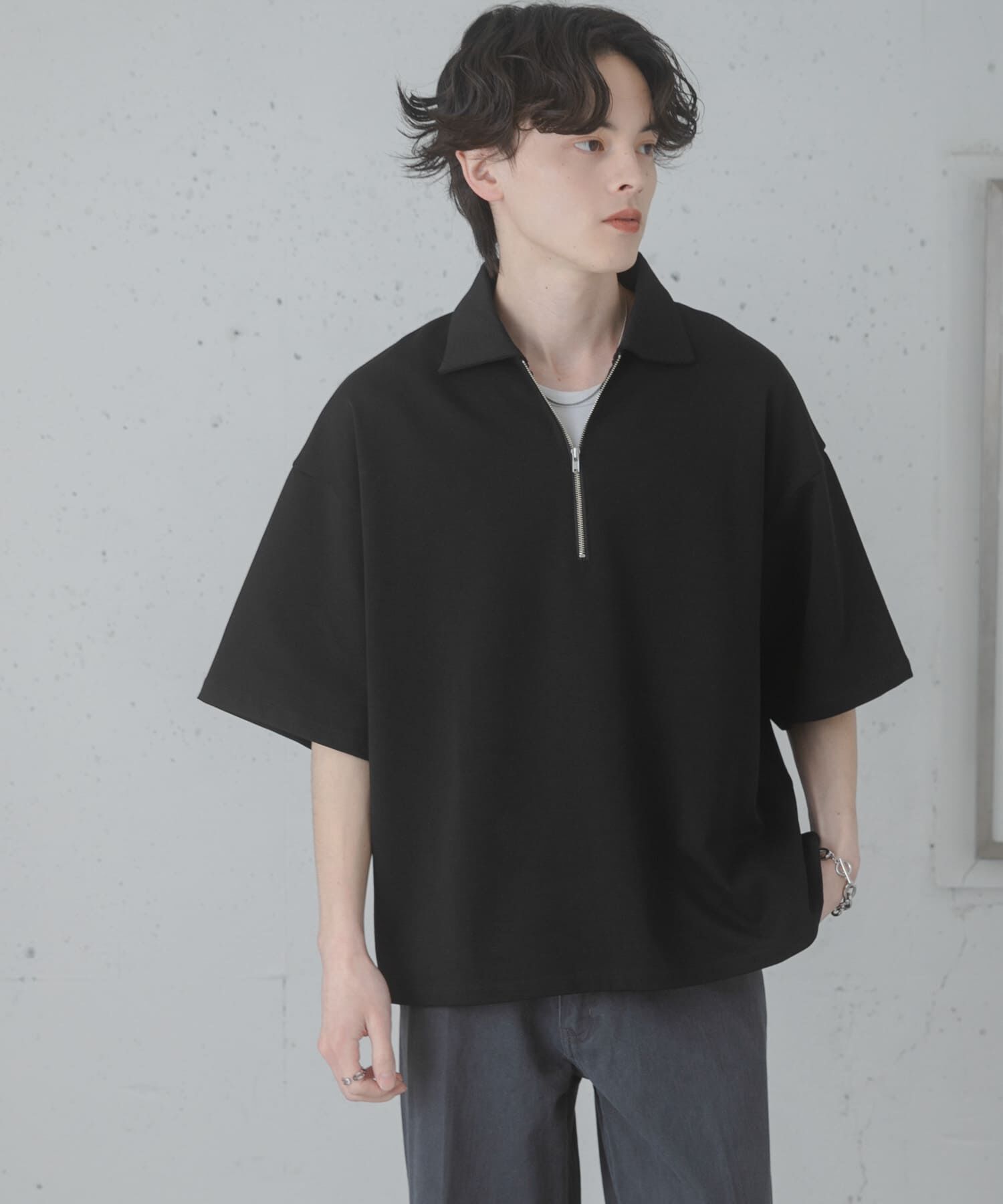 SENSE OF PLACE by URBAN RESEARCH「『ユニセックス』ダンボールポンチハーフジップショートスリーブTシャツ」|Tシャツ・カットソー|
