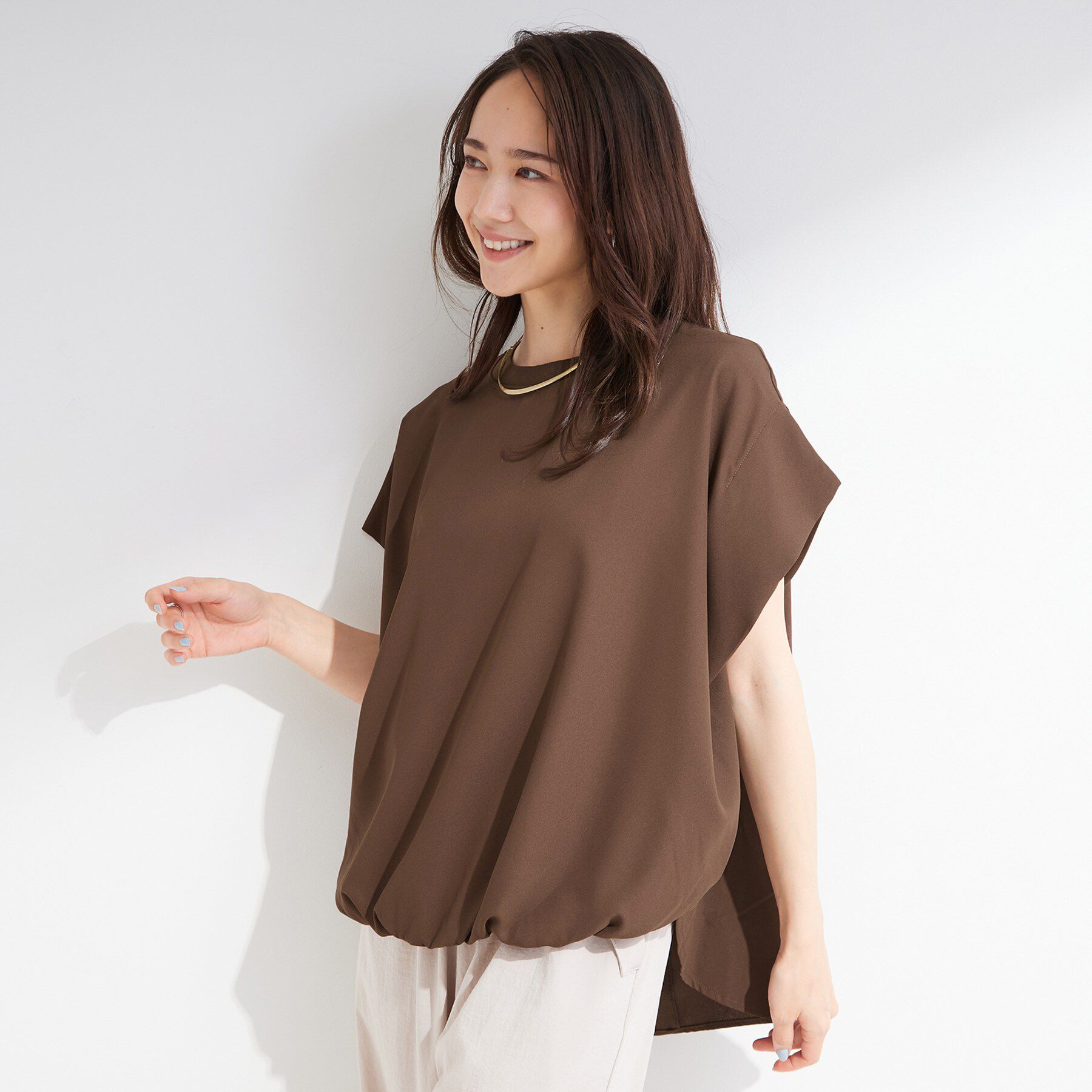 SHOO･LA･RUE「【洗濯機可/体型カバー】インせずこなれる ふんわり裾バルーントップス」|Tシャツ・カットソー|