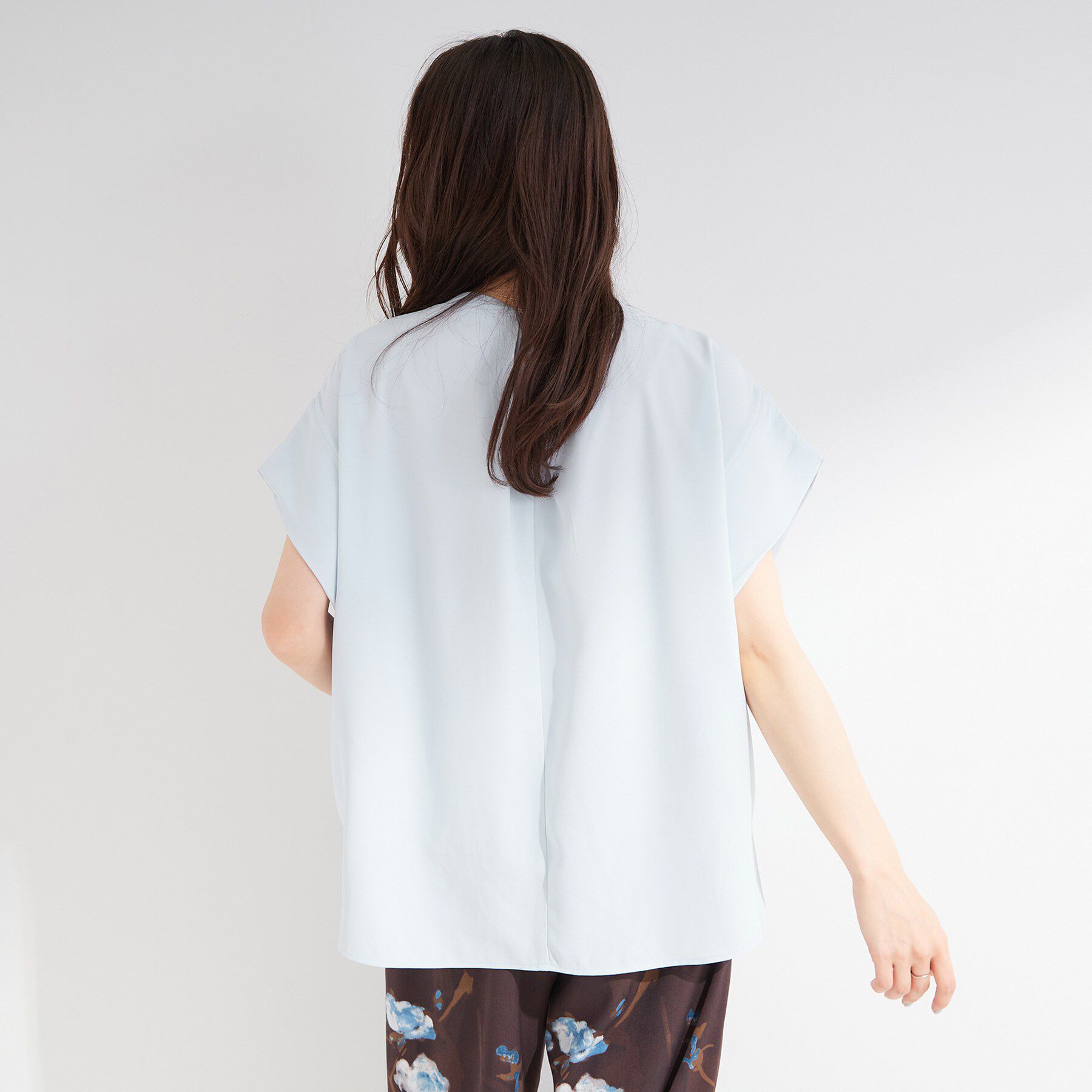 SHOO･LA･RUE「【洗濯機可/体型カバー】インせずこなれる ふんわり裾バルーントップス」|Tシャツ・カットソー|