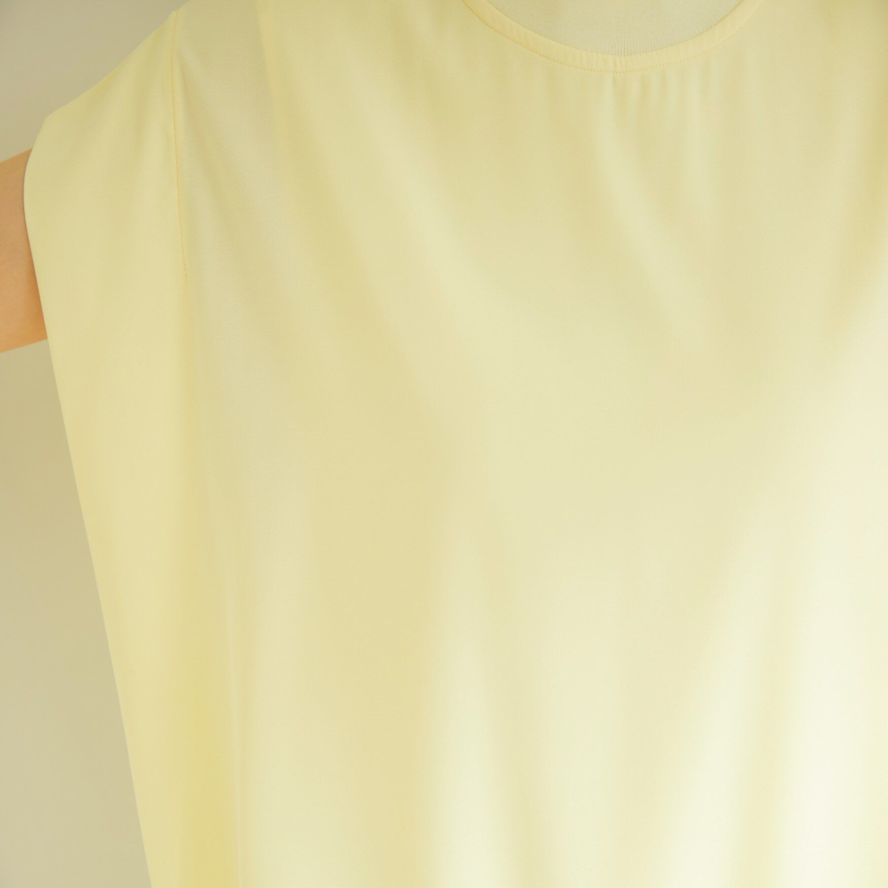 SHOO･LA･RUE「【洗濯機可/体型カバー】インせずこなれる ふんわり裾バルーントップス」|Tシャツ・カットソー|