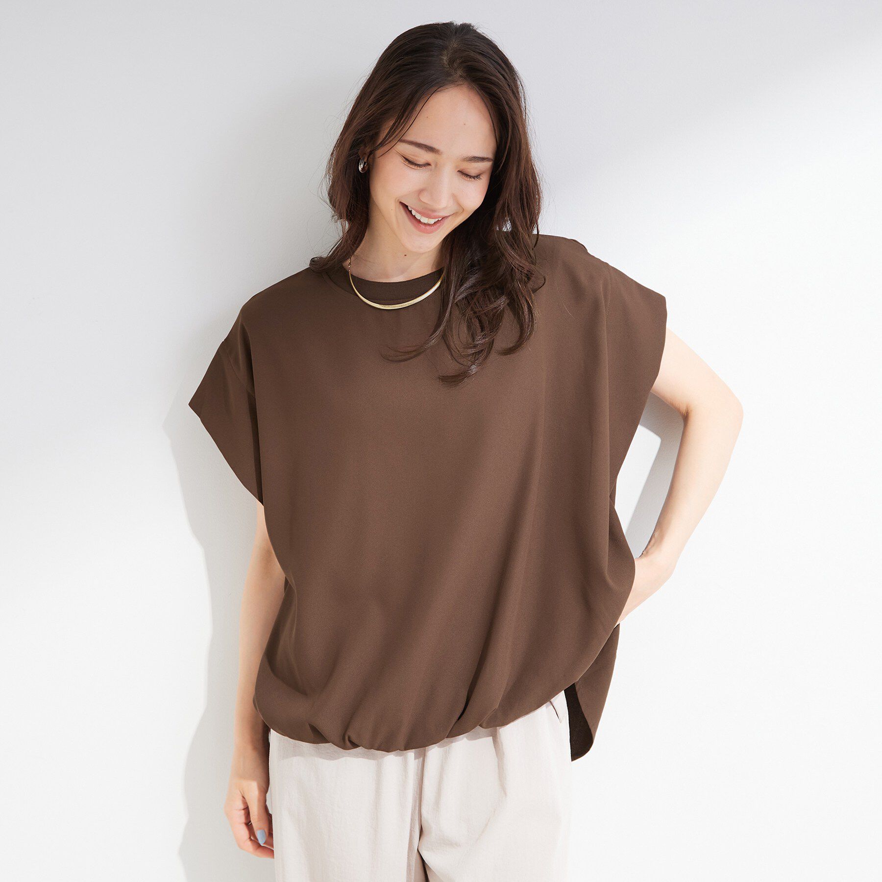 SHOO･LA･RUE「【洗濯機可/体型カバー】インせずこなれる ふんわり裾バルーントップス」|Tシャツ・カットソー|