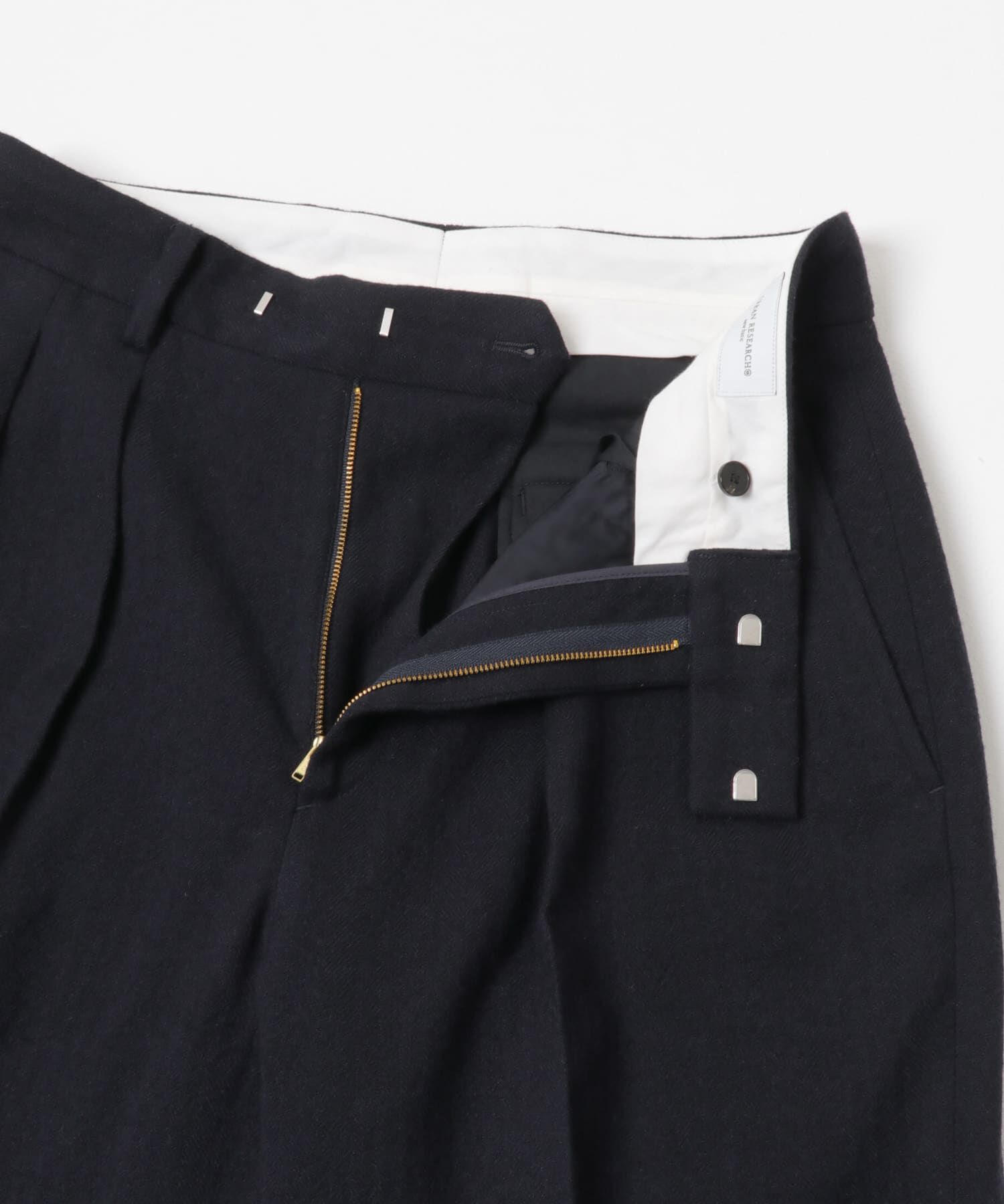 URBAN RESEARCH「new basic　DRY WOOL SLACKS PANTS」|その他|