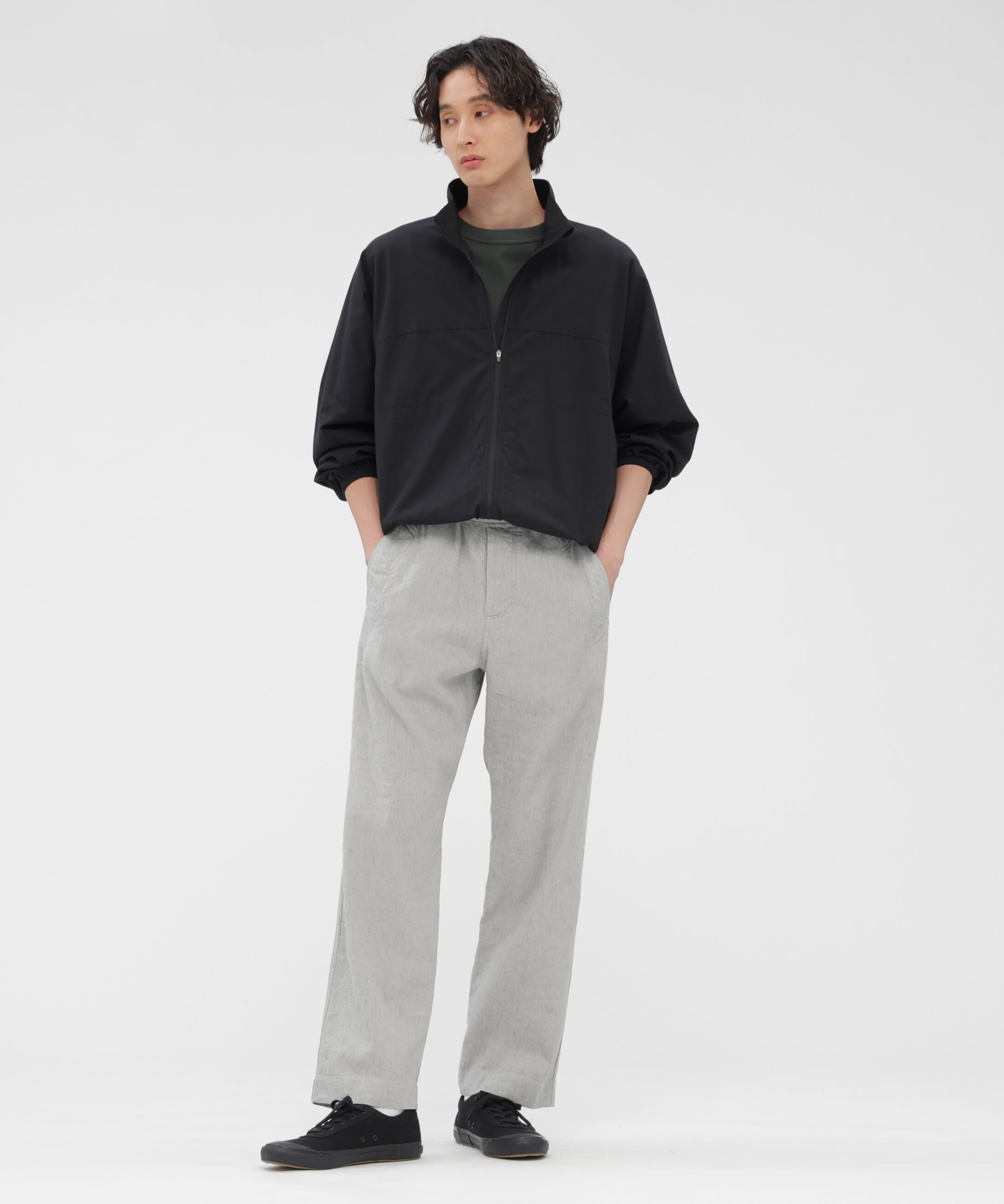 MHL.「FADED LINEN COTTON PLAINWEAVE TROUSERS」|その他|GREY