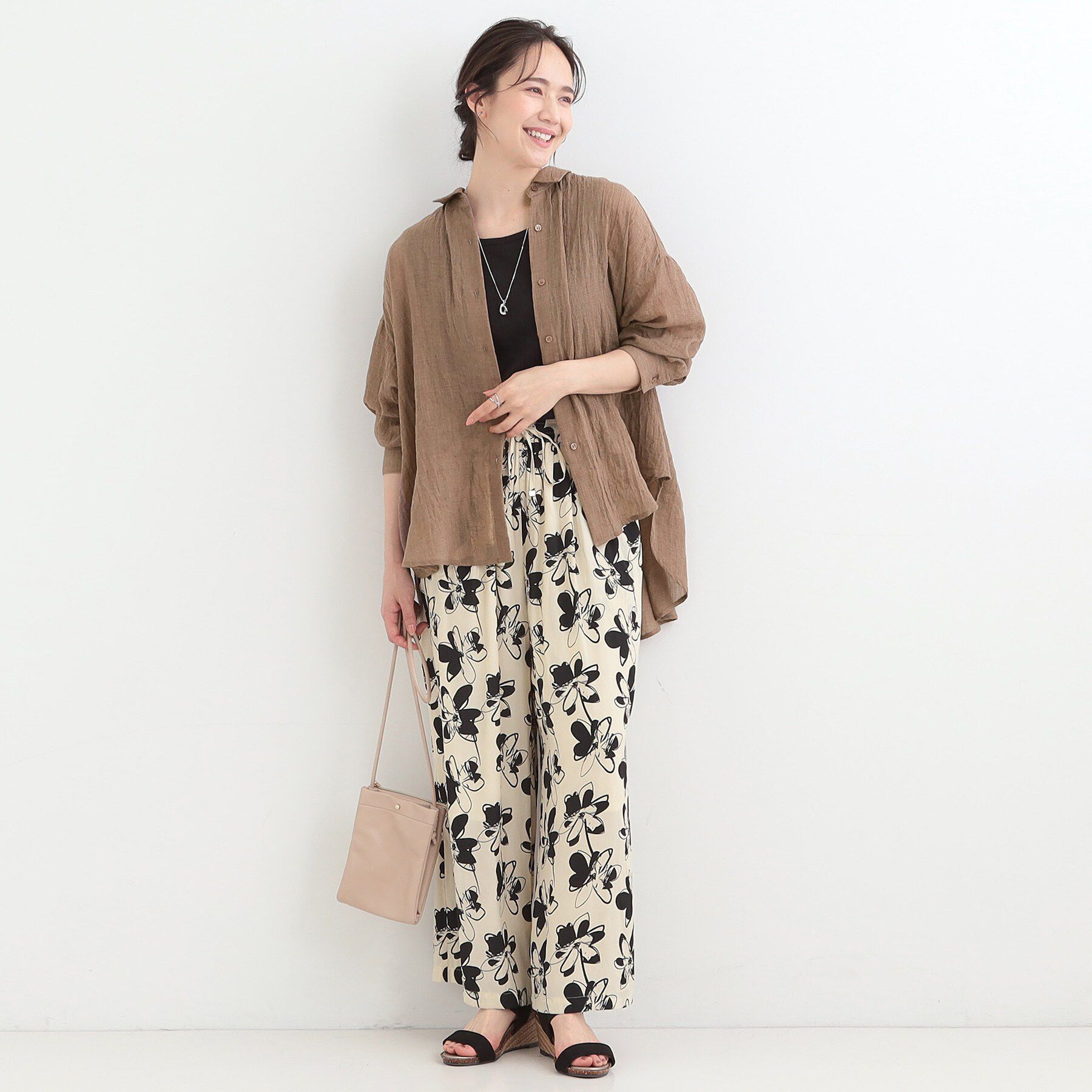 SHOO･LA･RUE「【体型カバー】ふんわり質感 やわらかこなれシアーシャツ」|シャツ・ブラウス|