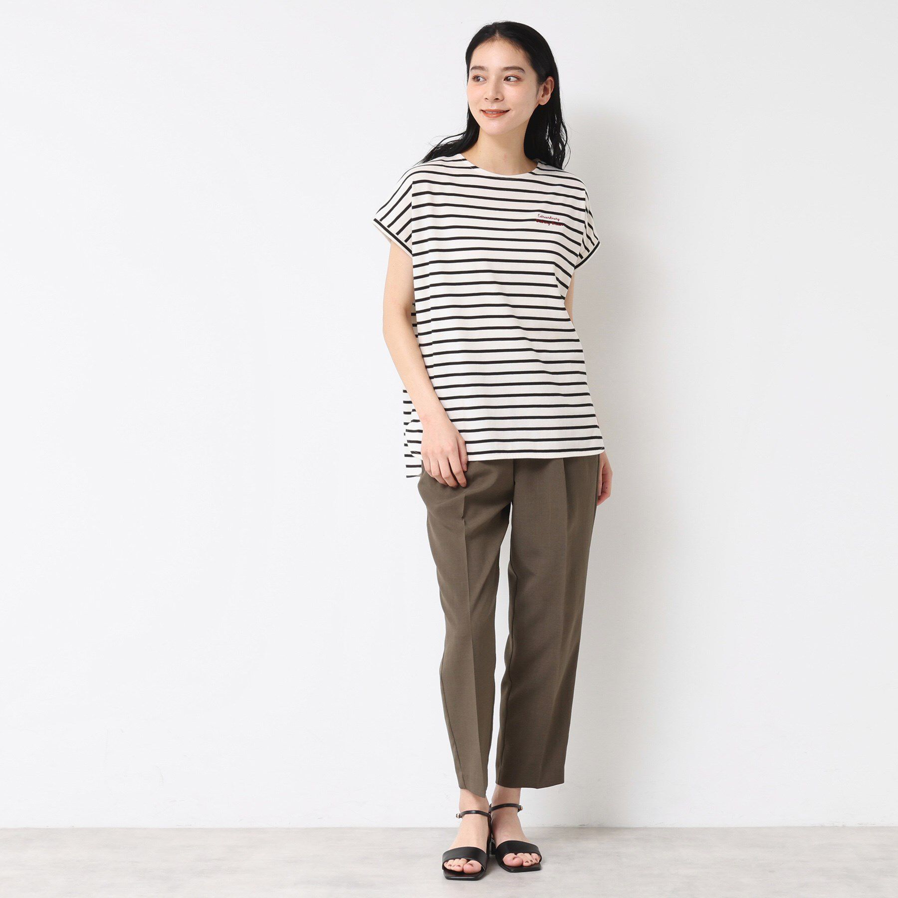 Dessin「【洗える】フレンチスリーブロゴ入りTシャツ」|Tシャツ・カットソー|