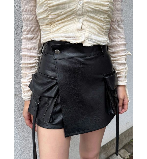 EMODA「カーゴラップフェイクレザーショートパンツ」|その他|
