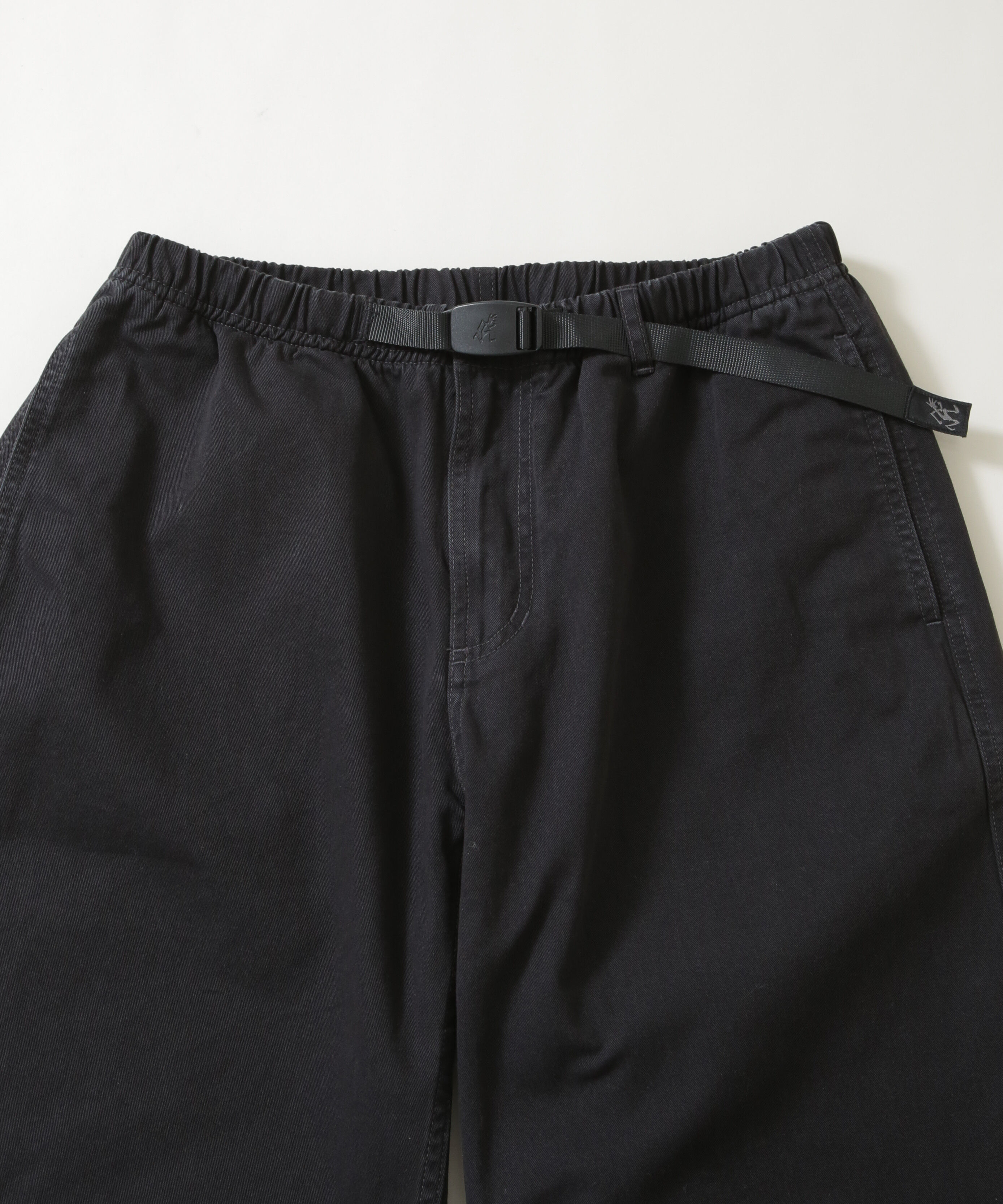 nano･universe「Gramicci/別注 Archive Big Shorts」|チノ|