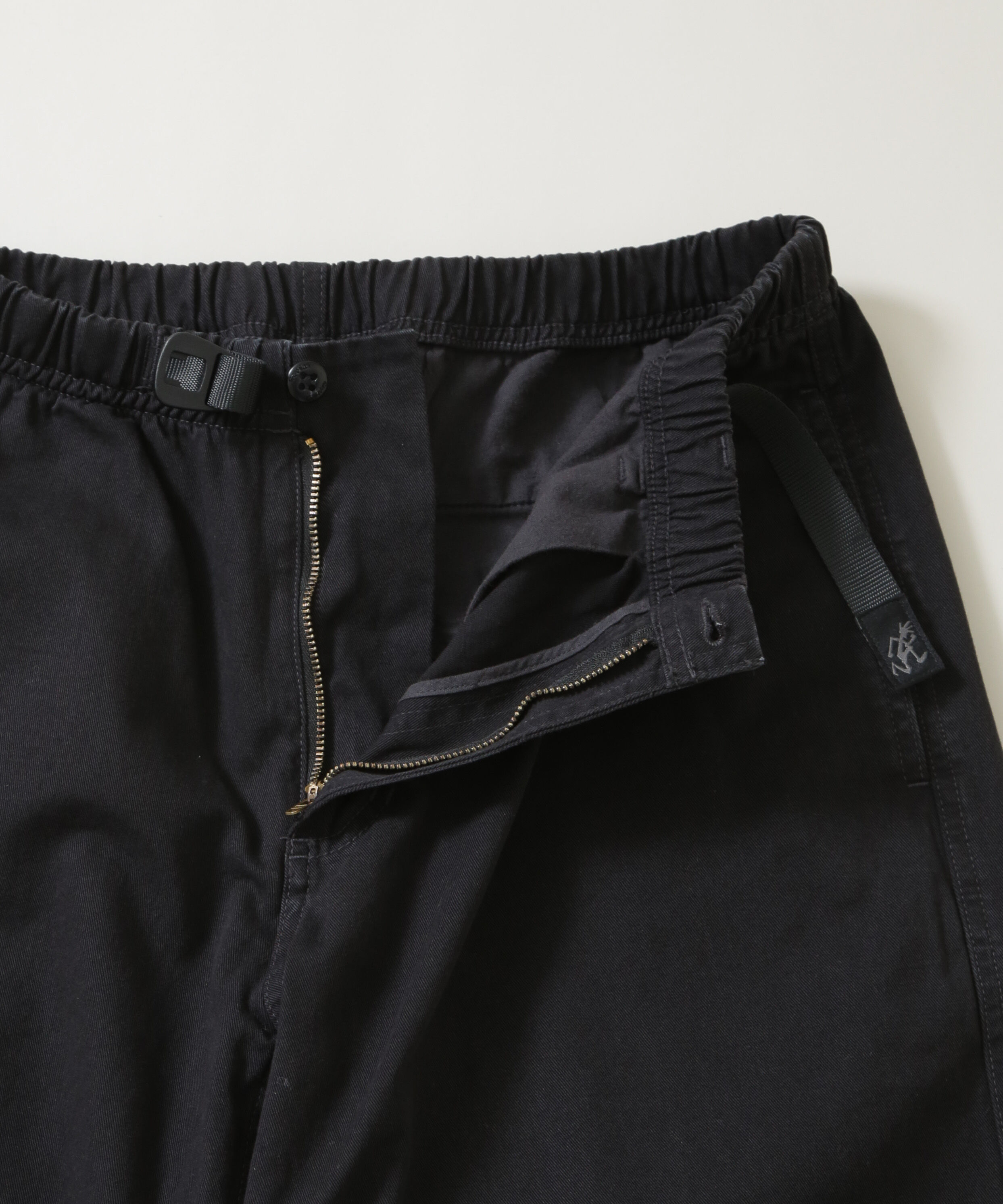 nano･universe「Gramicci/別注 Archive Big Shorts」|チノ|
