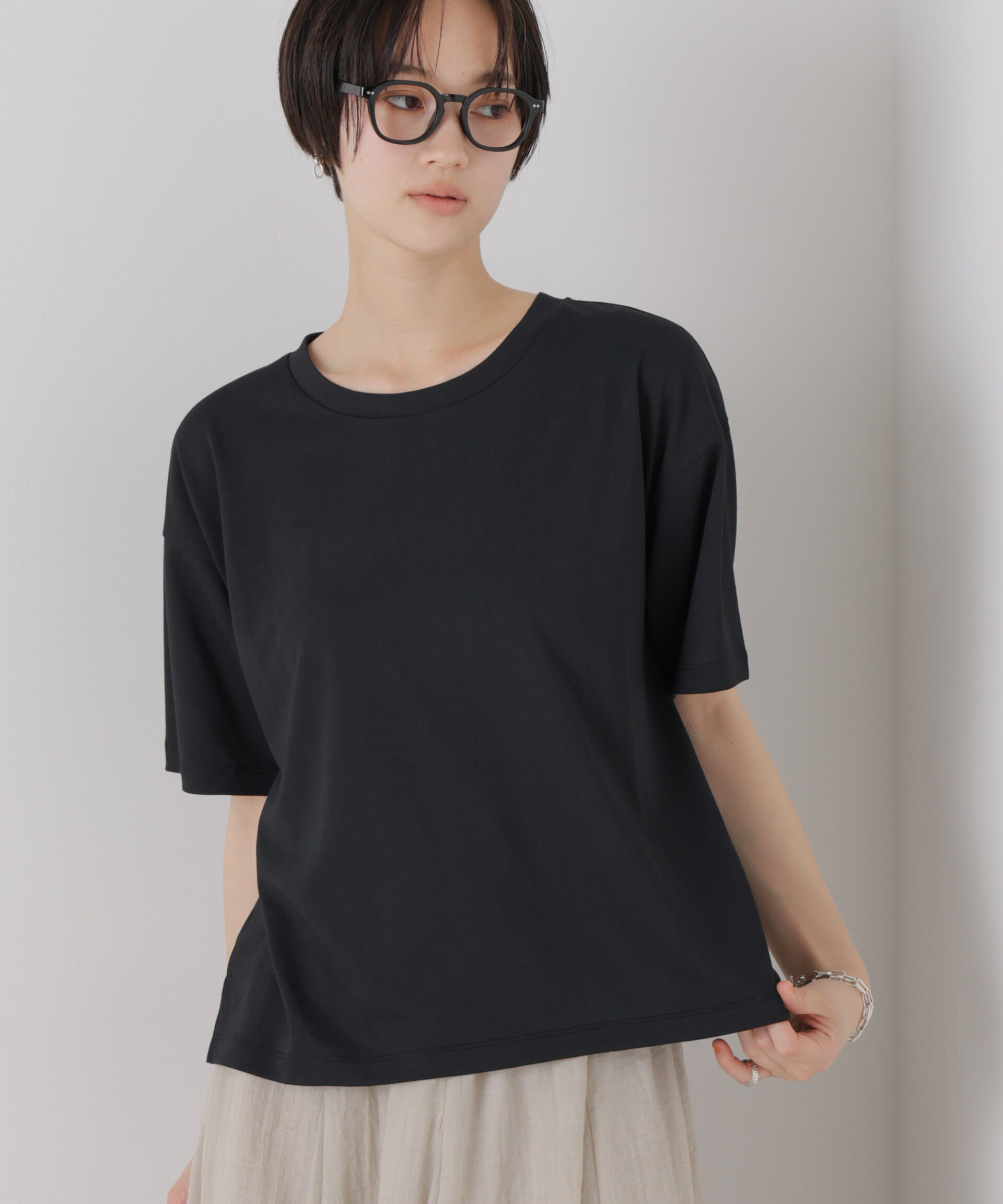 nano･universe「汗隠糸加工&多彩機能カットソー素材 クルーネックトップス」|Tシャツ・カットソー|スミクロ1