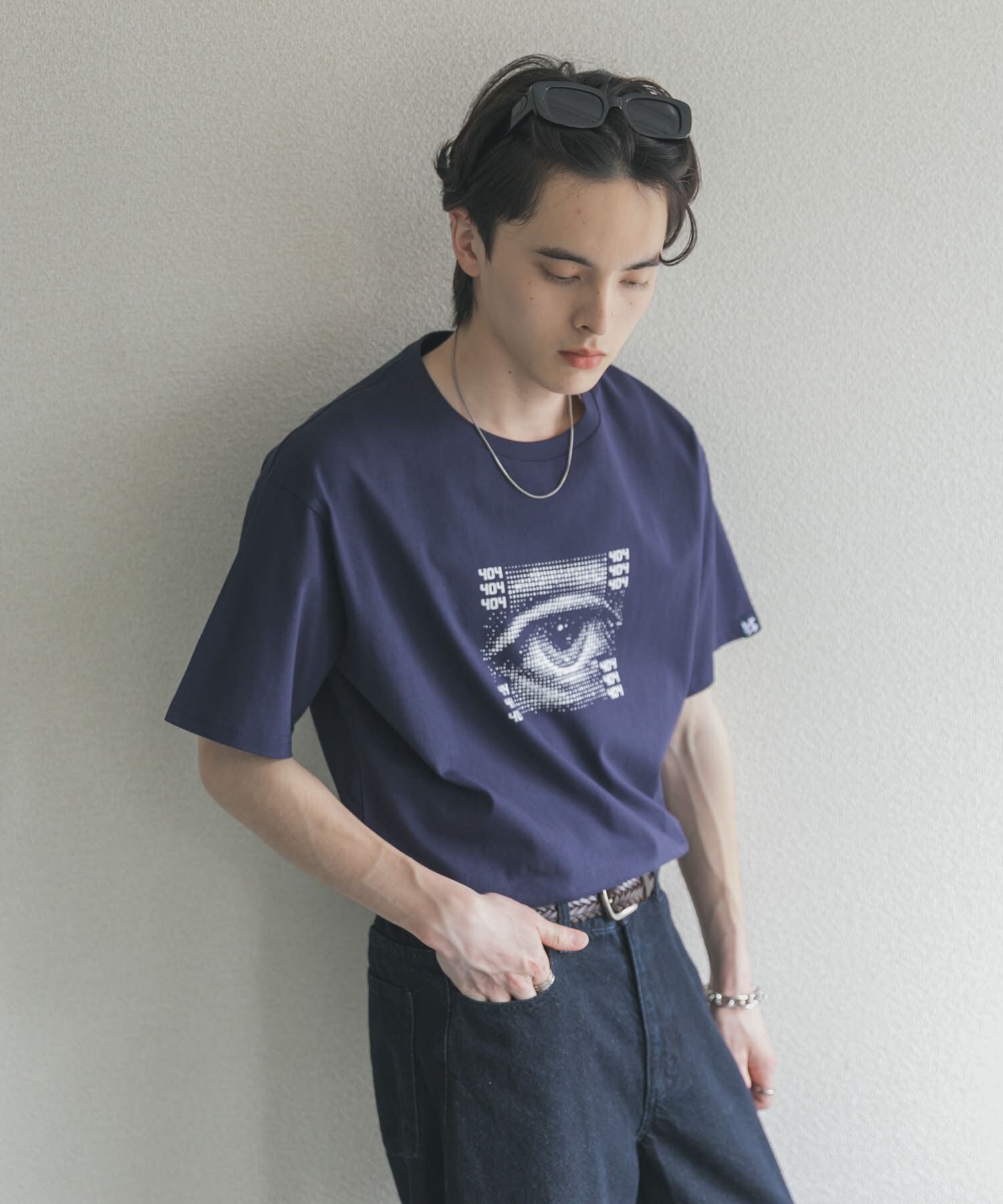SENSE OF PLACE by URBAN RESEARCH「『別注』LOVE POP STUDIO&times;SENSE OF PLACE SHORT-SLEEVE T-SHIRTS」|Tシャツ・カットソー|ネイビー