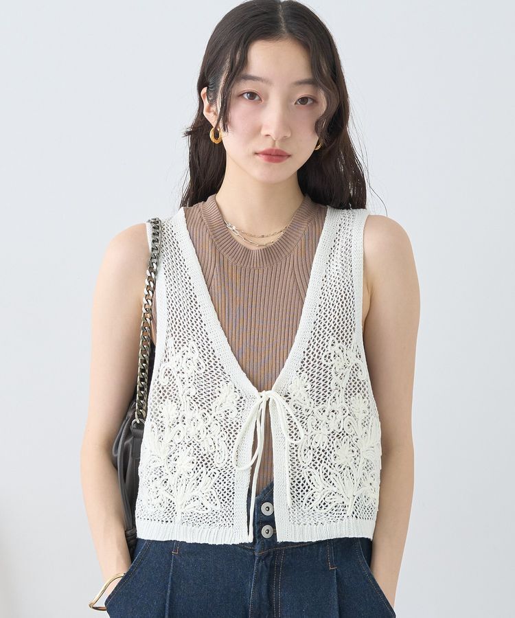 earth music&ecology「フラワー刺繍メッシュベスト」|ベスト・ジレ|Off White