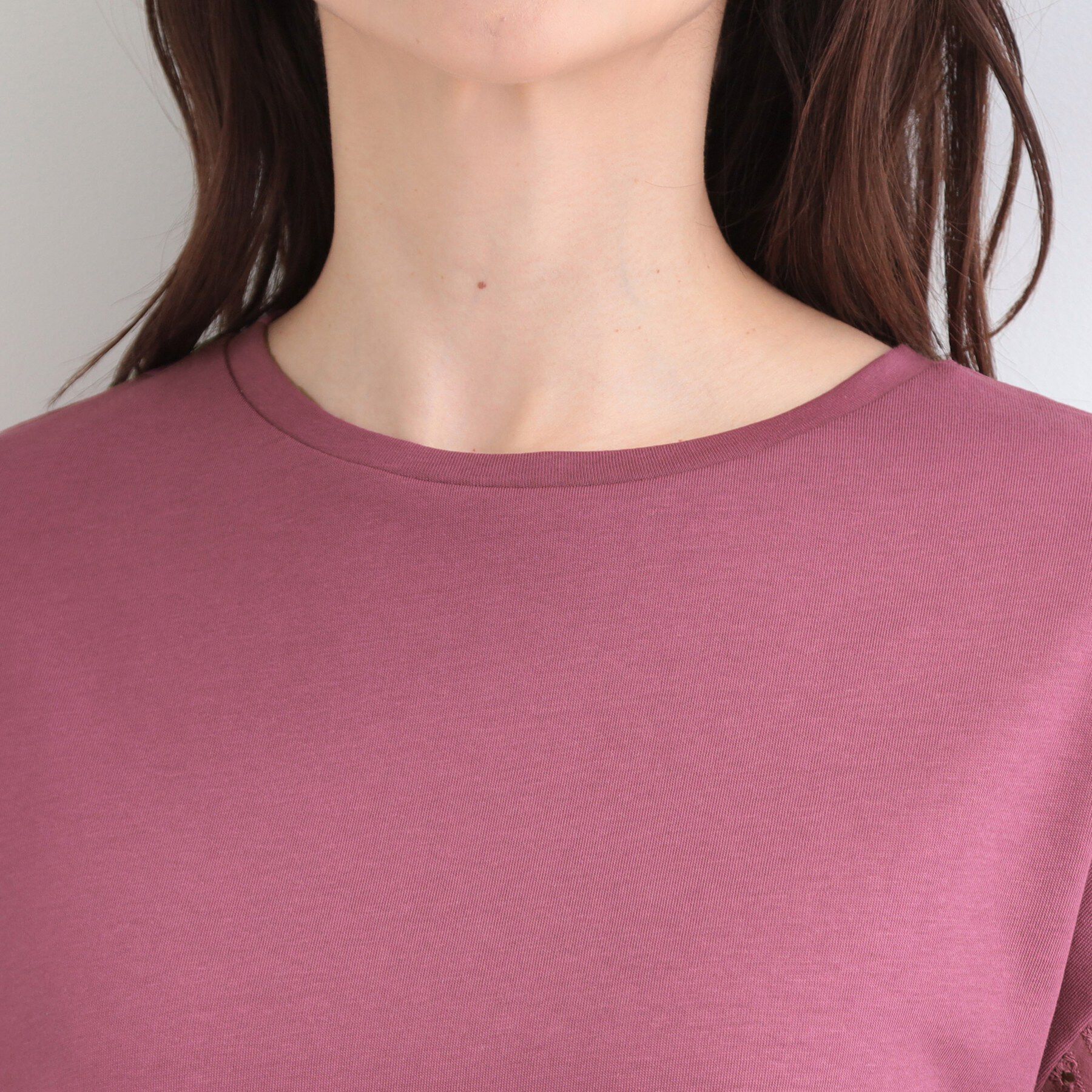 SHOO･LA･RUE「【汗じみ防止/ひんやり/S-LL】レースが華やか お袖フレアTシャツ」|Tシャツ・カットソー|