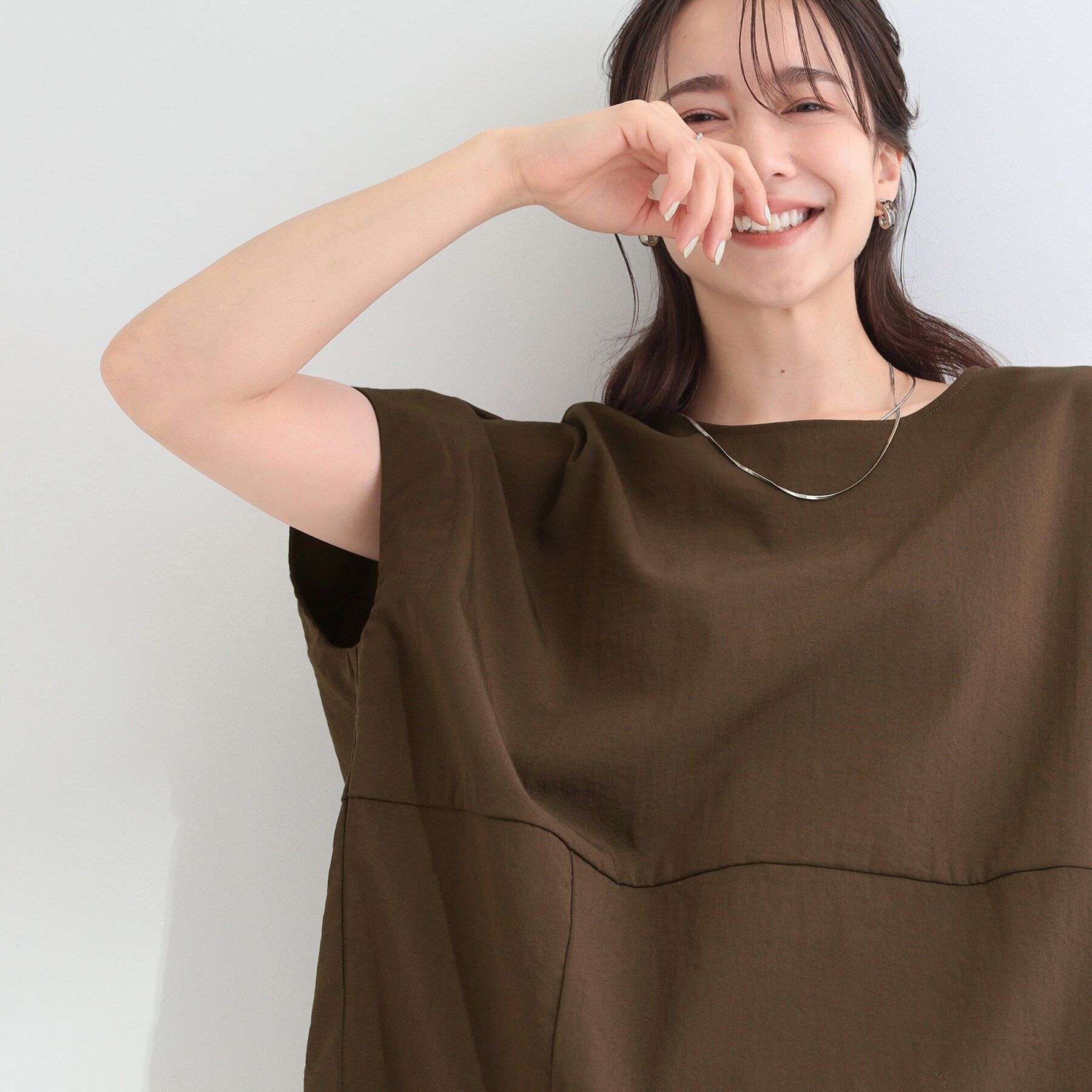 SHOO･LA･RUE「【洗濯機可/セットアップ可】軽凛(かろりん) ひんやり切替コクーントップス」|Tシャツ・カットソー|ブラウン(043)
