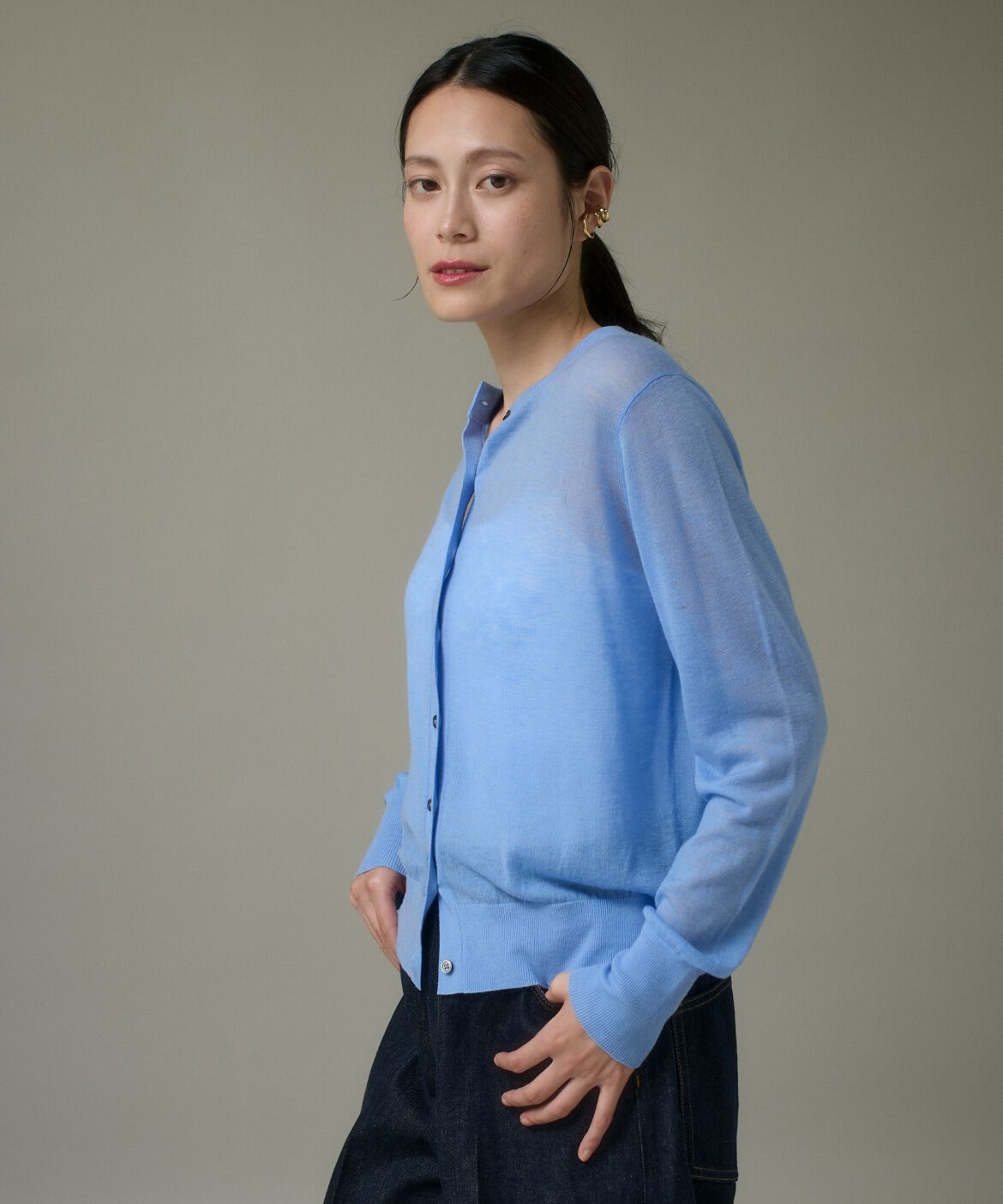 DAY by DAY it&rsquo;s international「クルーネックニットカーディガン《Melty air wool》」|カーディガン|ブルー1