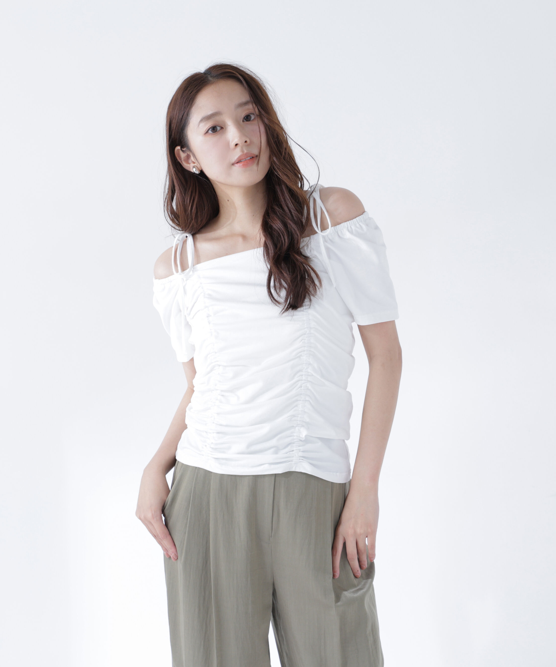  「ショルダーリボンドロストカットソー」|Tシャツ・カットソー|オフホワイト1
