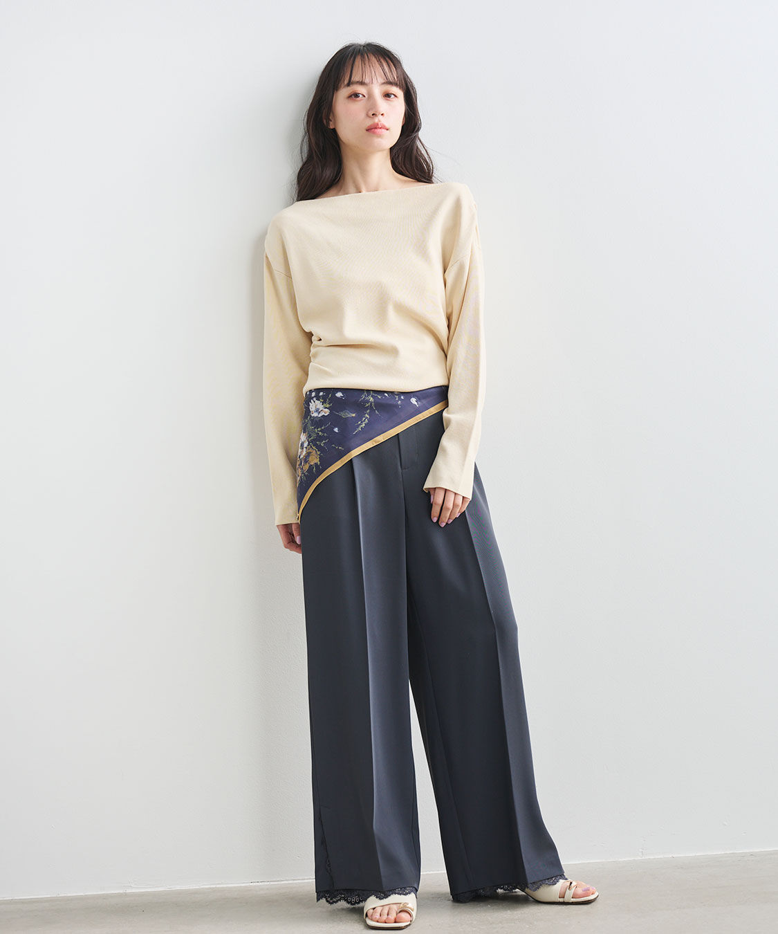 COCO DEAL「ヘムレースストレートパンツ」|スラックス|