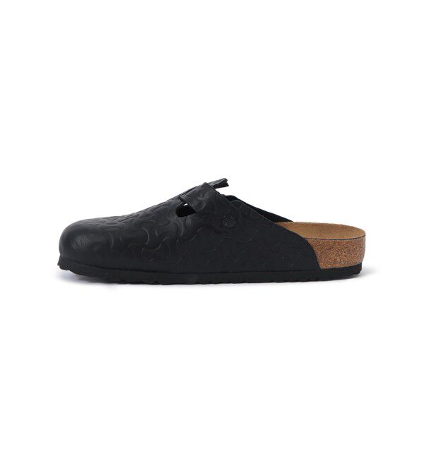 BEAMS「【別注】BIRKENSTOCK / BOSTON &ldquo;BONE PATTERN&rdquo; Smooth BLACK」|サンダル|