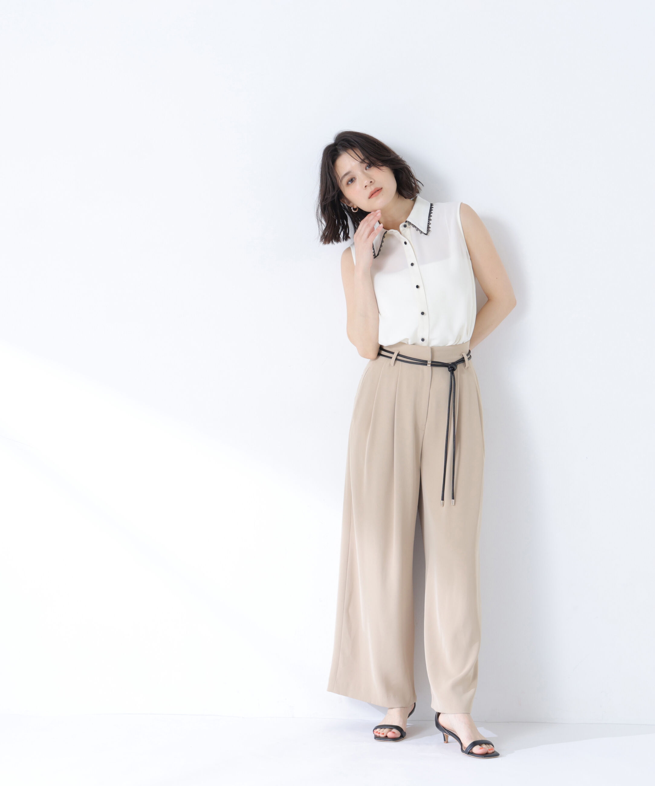  「〈山本里菜さんコラボ〉レーストリミングカラーブラウス」|シャツ・ブラウス|