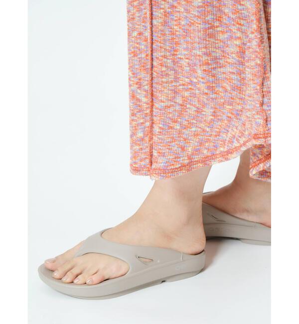  「OOFOS | OOriginal Nomad WOMEN」|サンダル|GREIGE