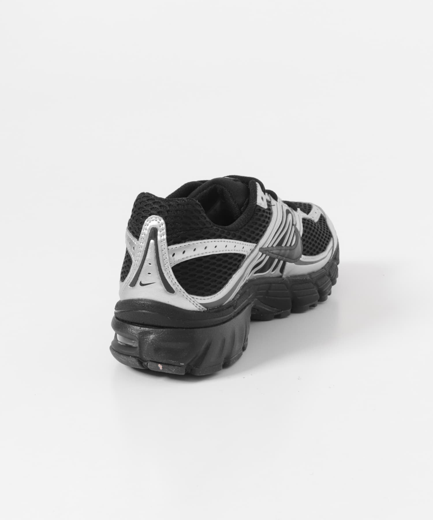 URBAN RESEARCH DOORS「NIKE　エアマックス MOTO 2K」|スニーカー|