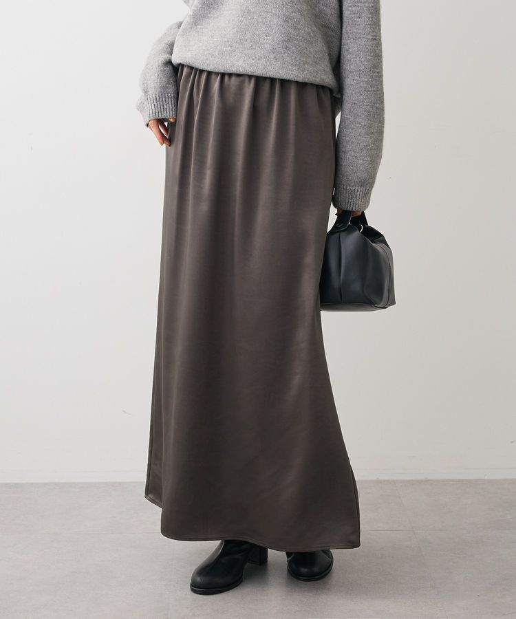 Green Parks「すっきり見えシルエットサテンナロースカート」|タイト|Charcoal Gray