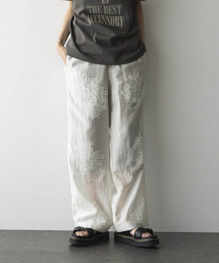 GARAGE OF GOOD CLOTHING「シアー刺繍ドロストストレートパンツ」|その他|White