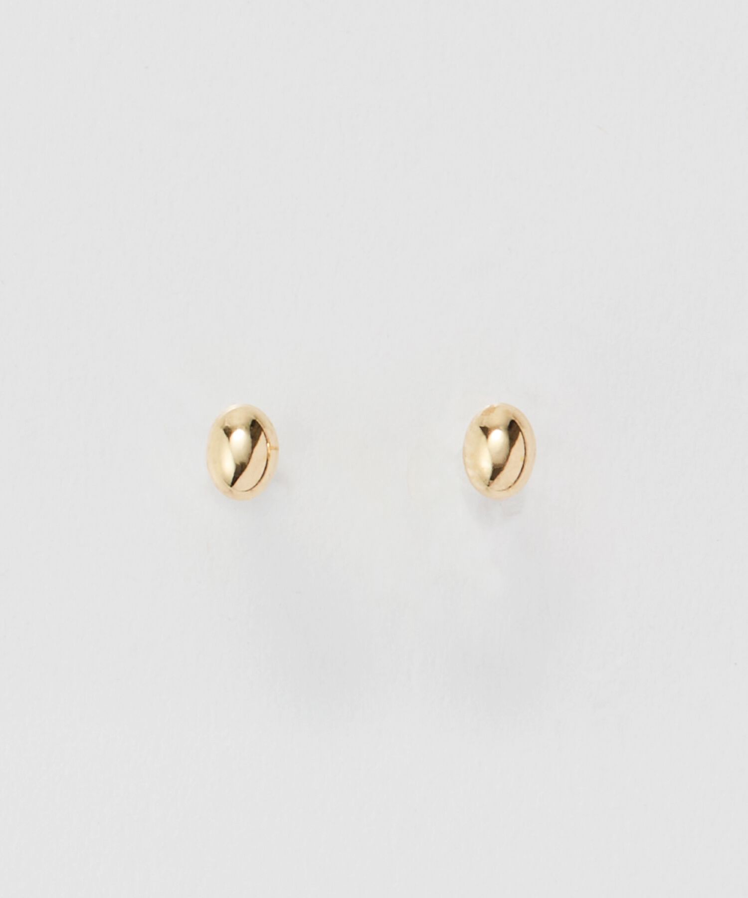 Phoebe「【K10】プチオーバルピアス／BOXつき」|ピアス|ゴールド