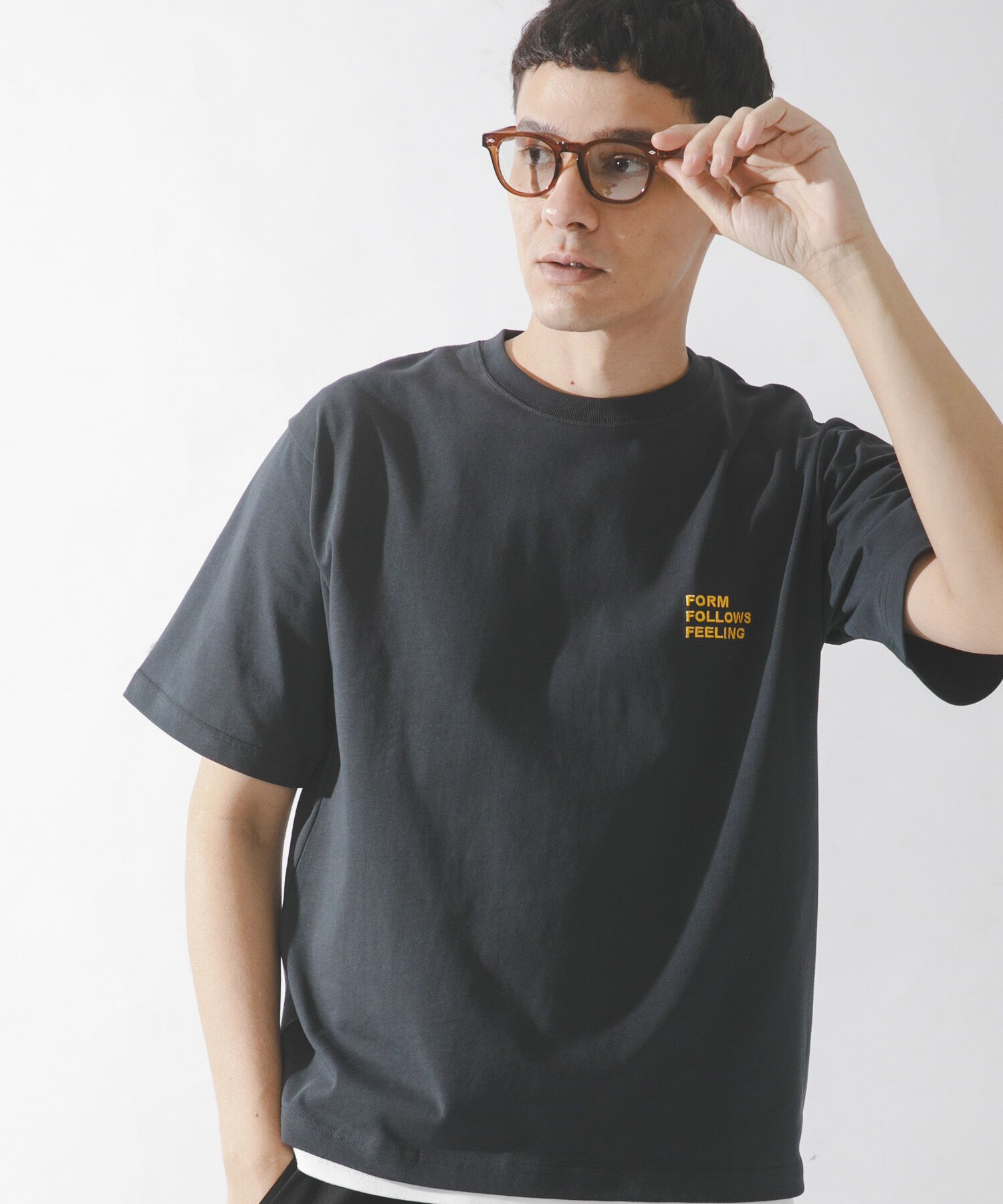 Sonny Label 「ワンポイント刺繍ショートスリーブTシャツ」|Tシャツ・カットソー|チャコールグレー