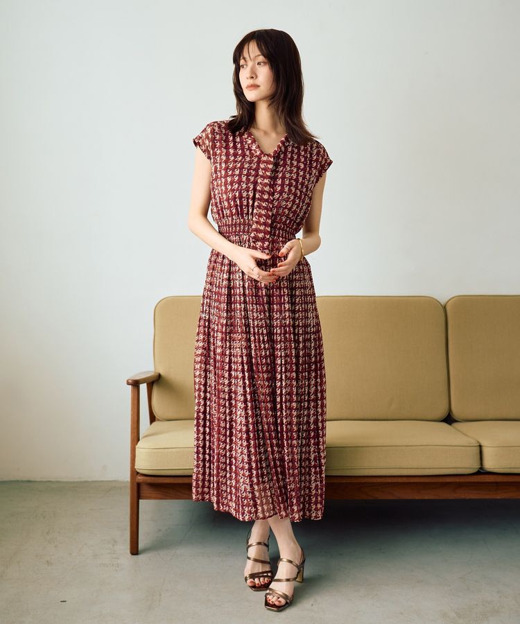 YECCA VECCA「チェック柄ボウタイプリーツワンピース」|ワンピース|