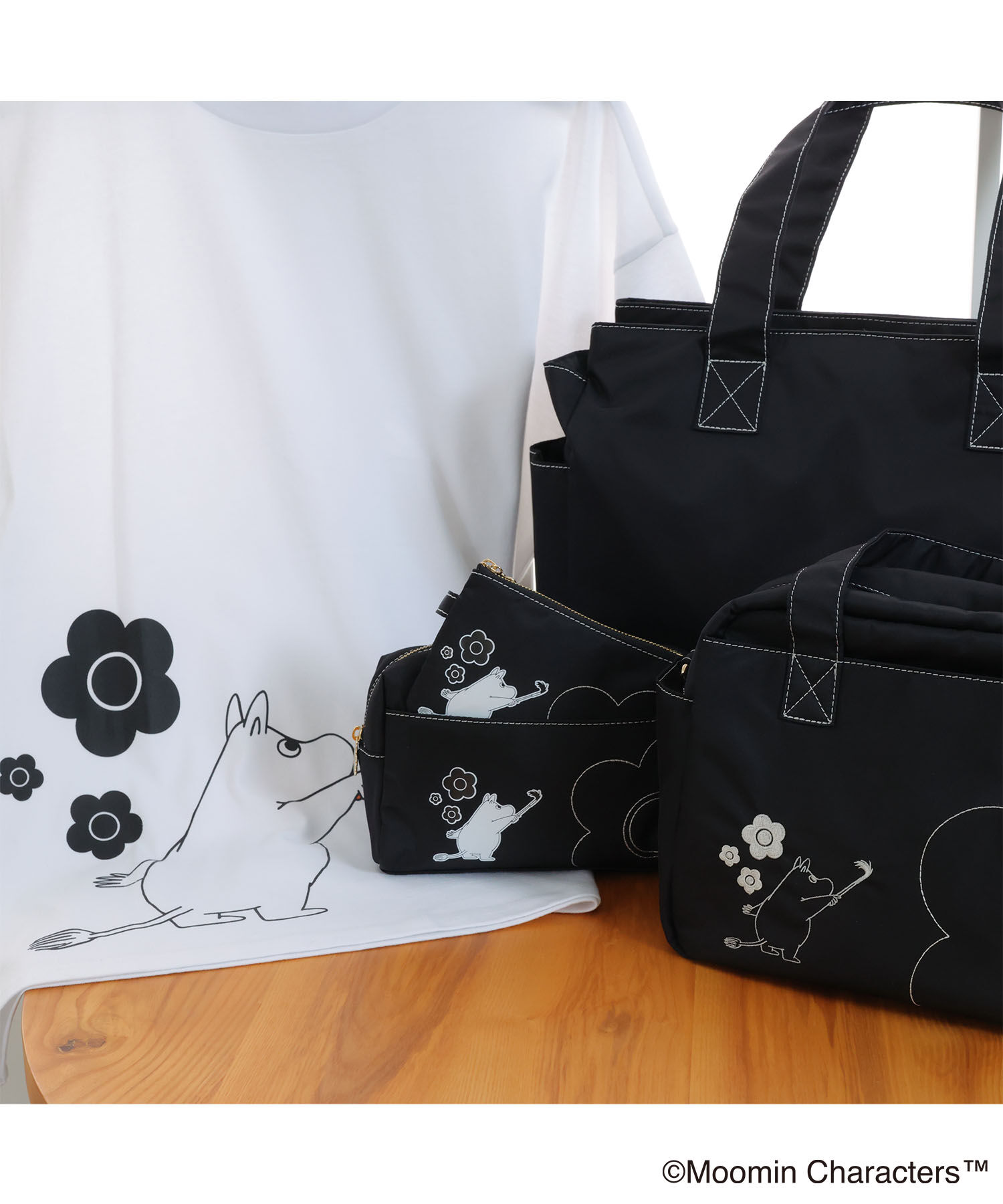 MARY QUANT「MOOMIN&times;MQナイロン スクエアポーチL」|ポーチ|