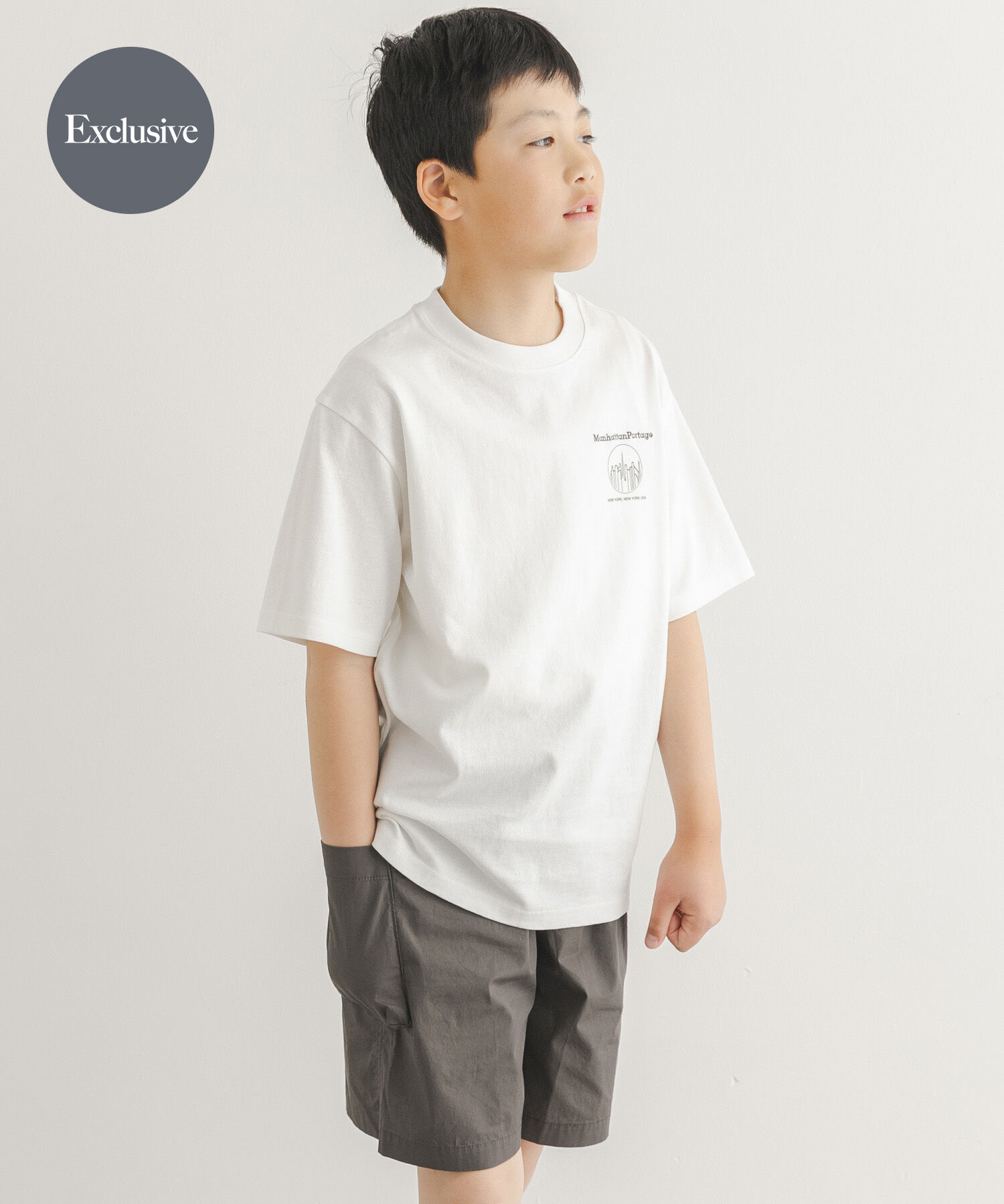 URBAN RESEARCH DOORS「『親子ﾘﾝｸ』『150ｻｲｽﾞ』『別注』MANHATTAN PORTAGE&times;DOORS 1ptﾌﾟﾘﾝﾄT  」|その他|オフホワイト