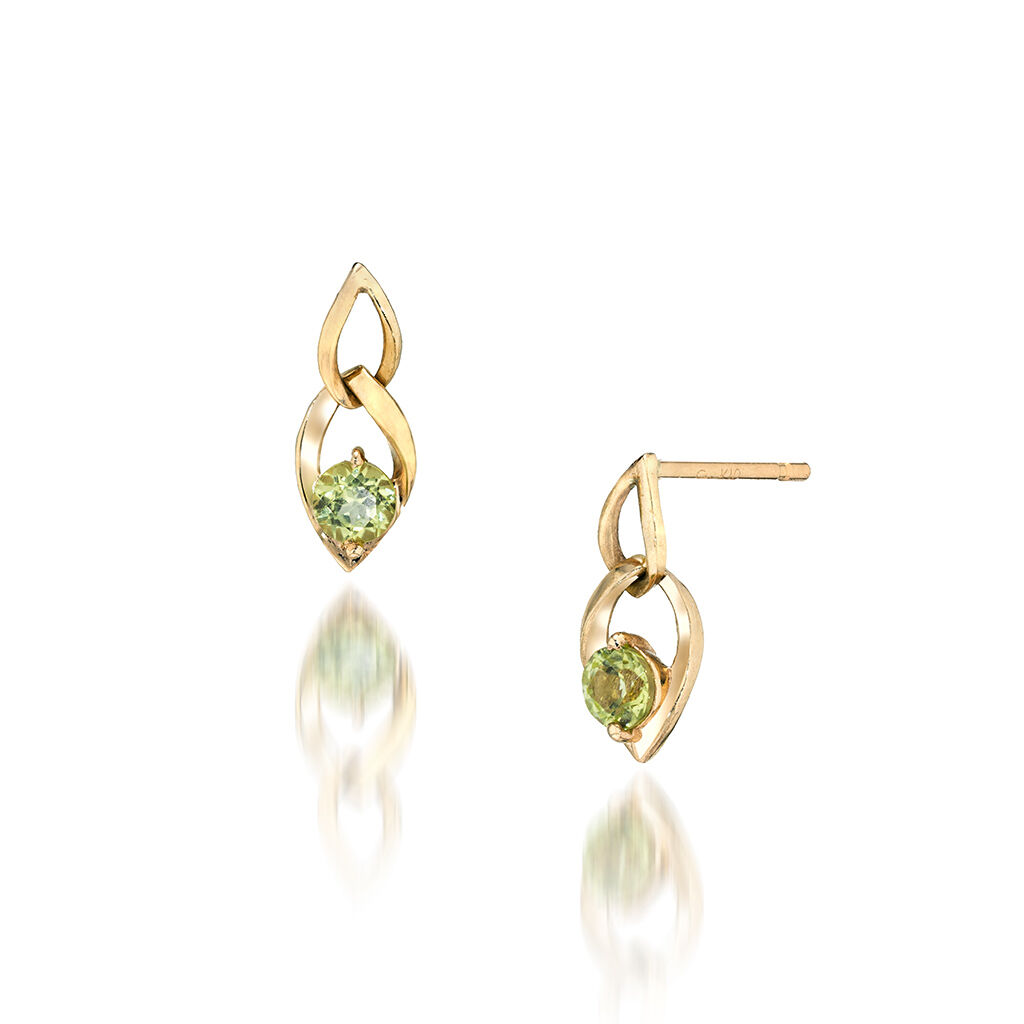 STAR JEWELRY「SUNLIT LEAVES PERIDOT」|ピアス|イエローゴールド
