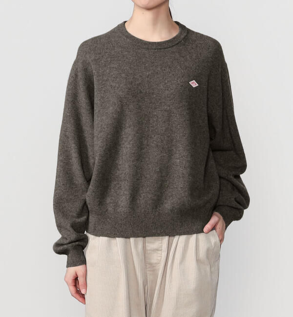  「DANTON | ラムウール クルーネックニットプルオーバー WOMEN」|ニット・セーター|TAUPE