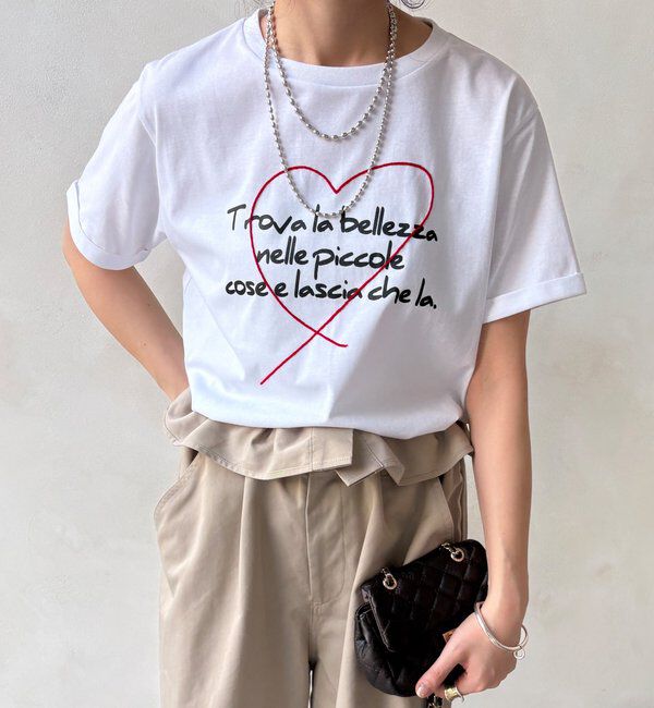  「【WEB限定】ハート刺繍ロゴプリントTEE」|Tシャツ・カットソー|オフホワイト