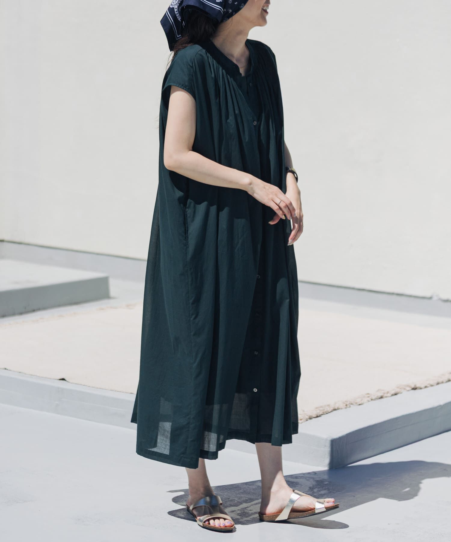 URBAN RESEARCH DOORS「コットンボイルギャザーフレンチワンピース」|ワンピース|