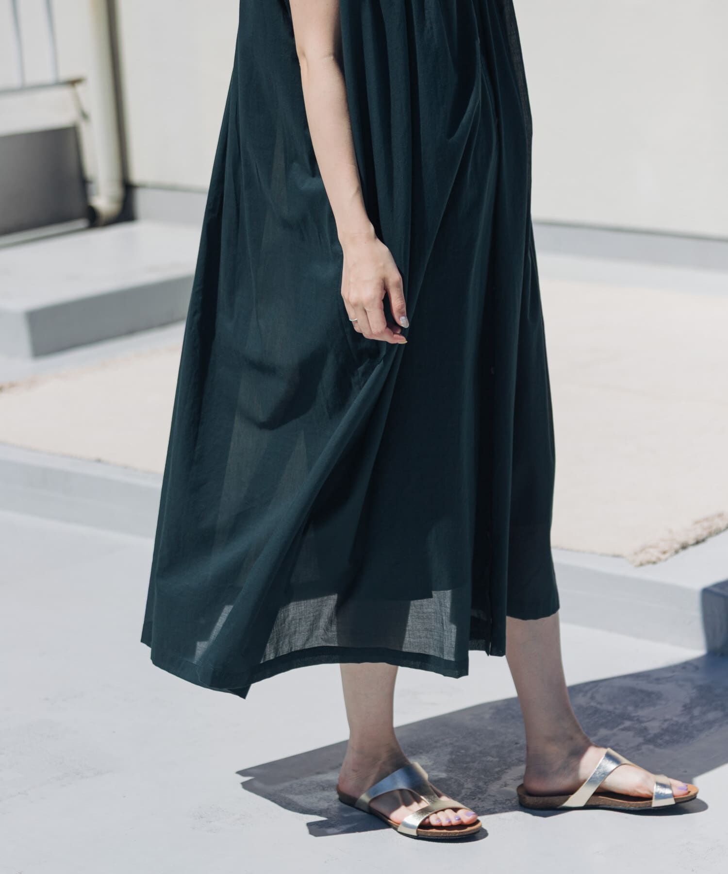 URBAN RESEARCH DOORS「コットンボイルギャザーフレンチワンピース」|ワンピース|
